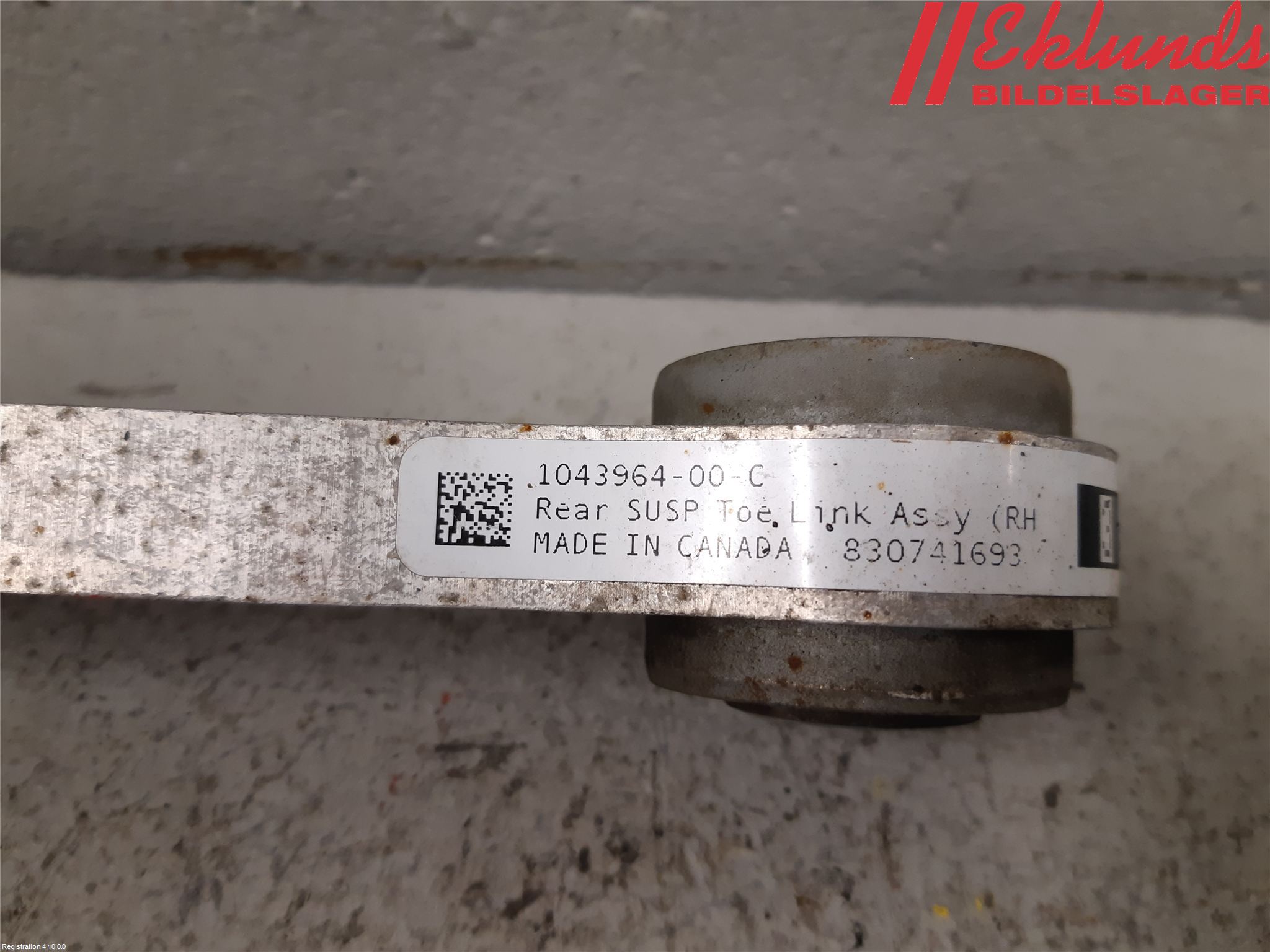 Tesla MODEL S 13- Bärarm Bak Höger