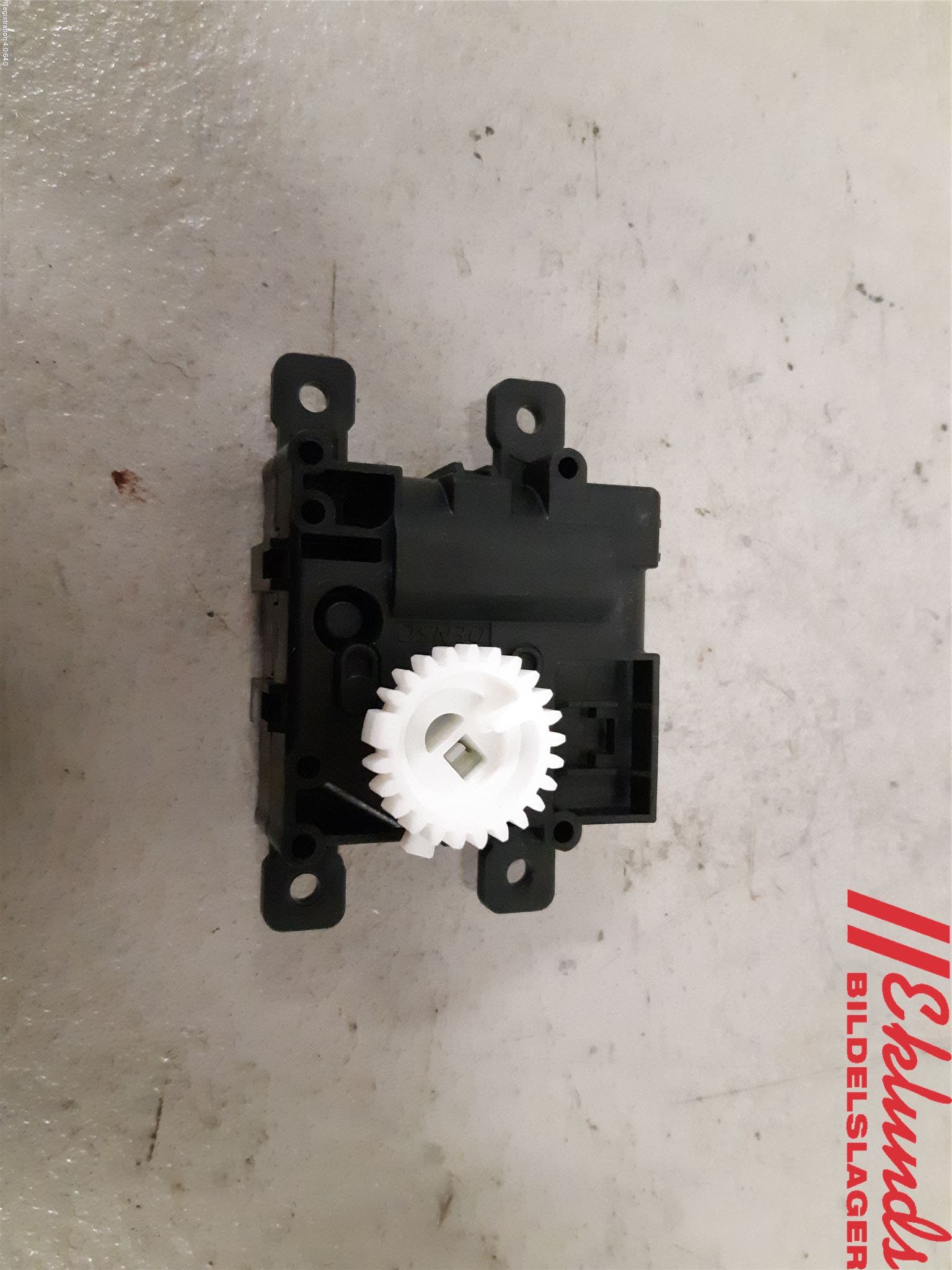 Lexus UX/300e 19- Ac Reglermotor