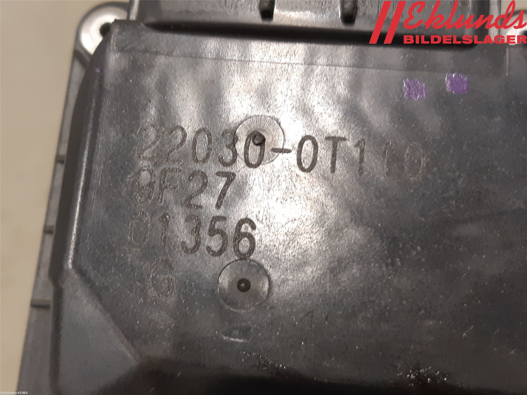 Toyota COROLLA 19- Injspjällhus