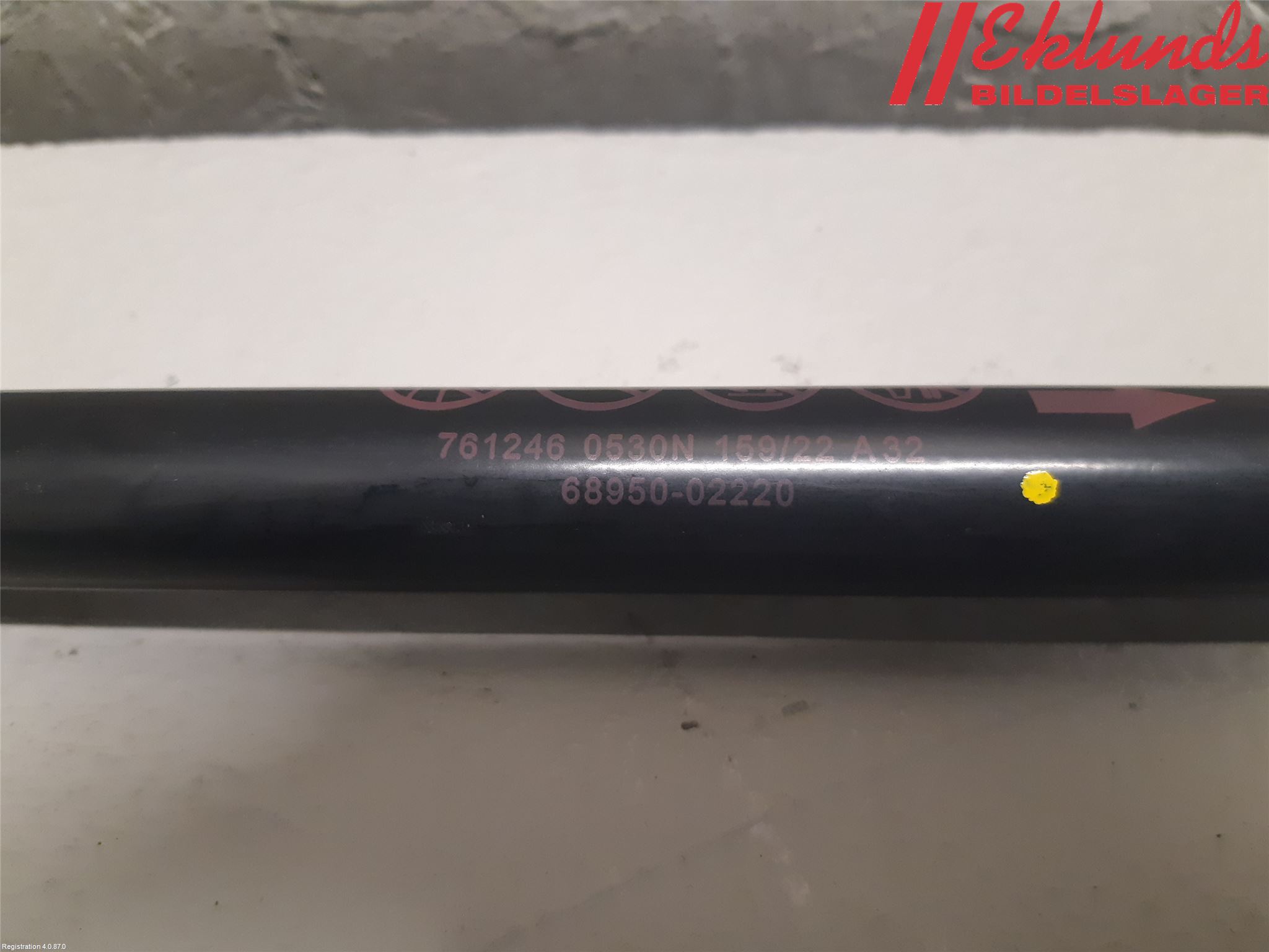 Toyota COROLLA 19- Gasfjäder Baklucka