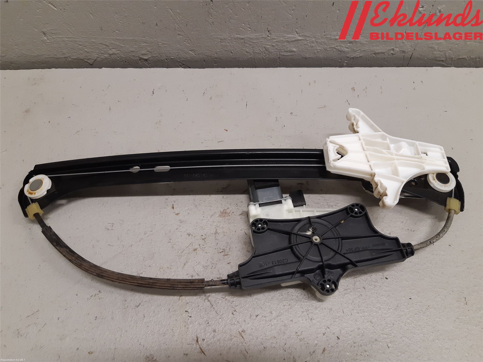Volkswagen VW PASSAT 15-19 Fönsterhiss El Kompl