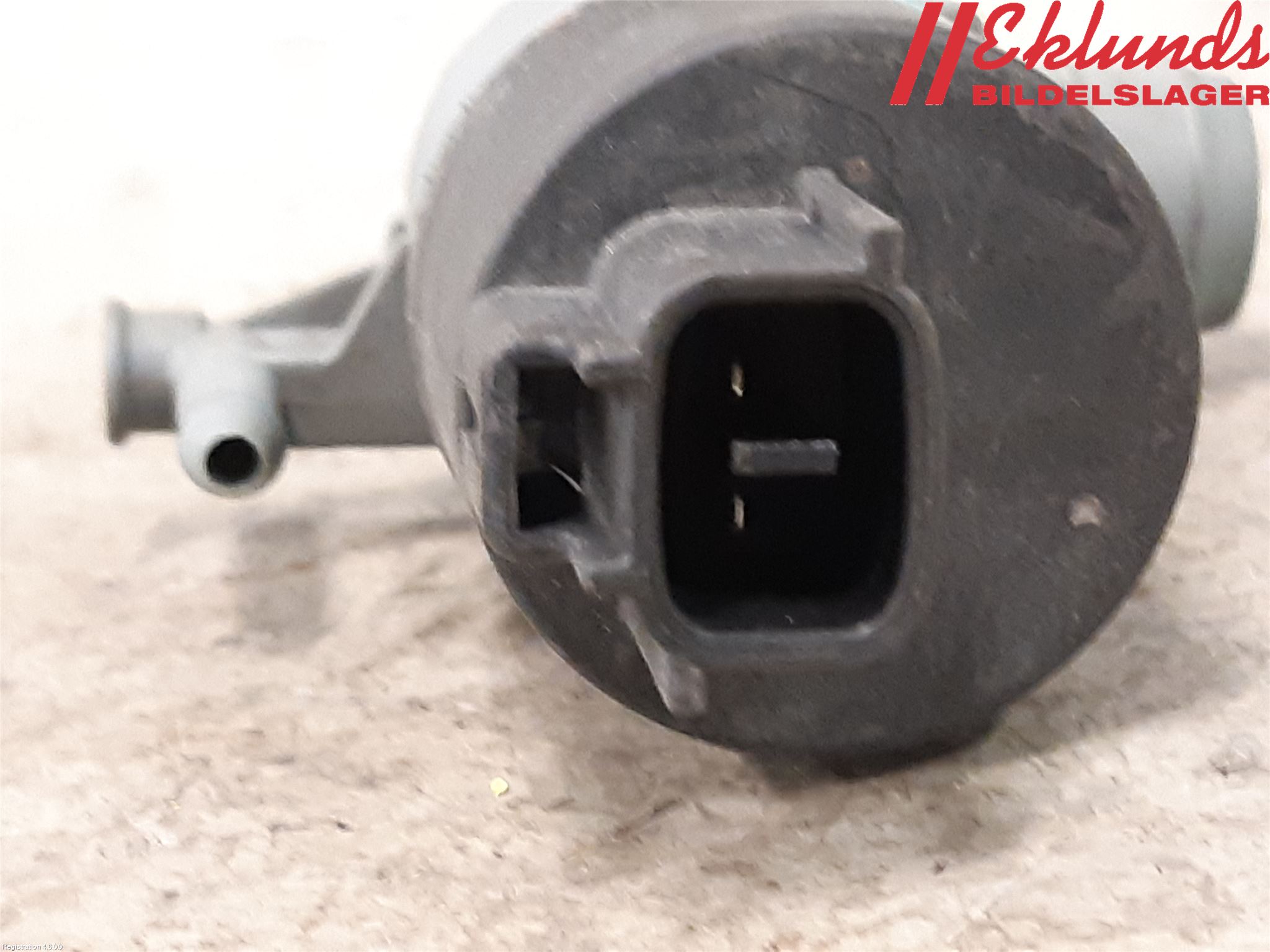 Toyota YARIS XP130 15-20 Spolarpump Vindruta