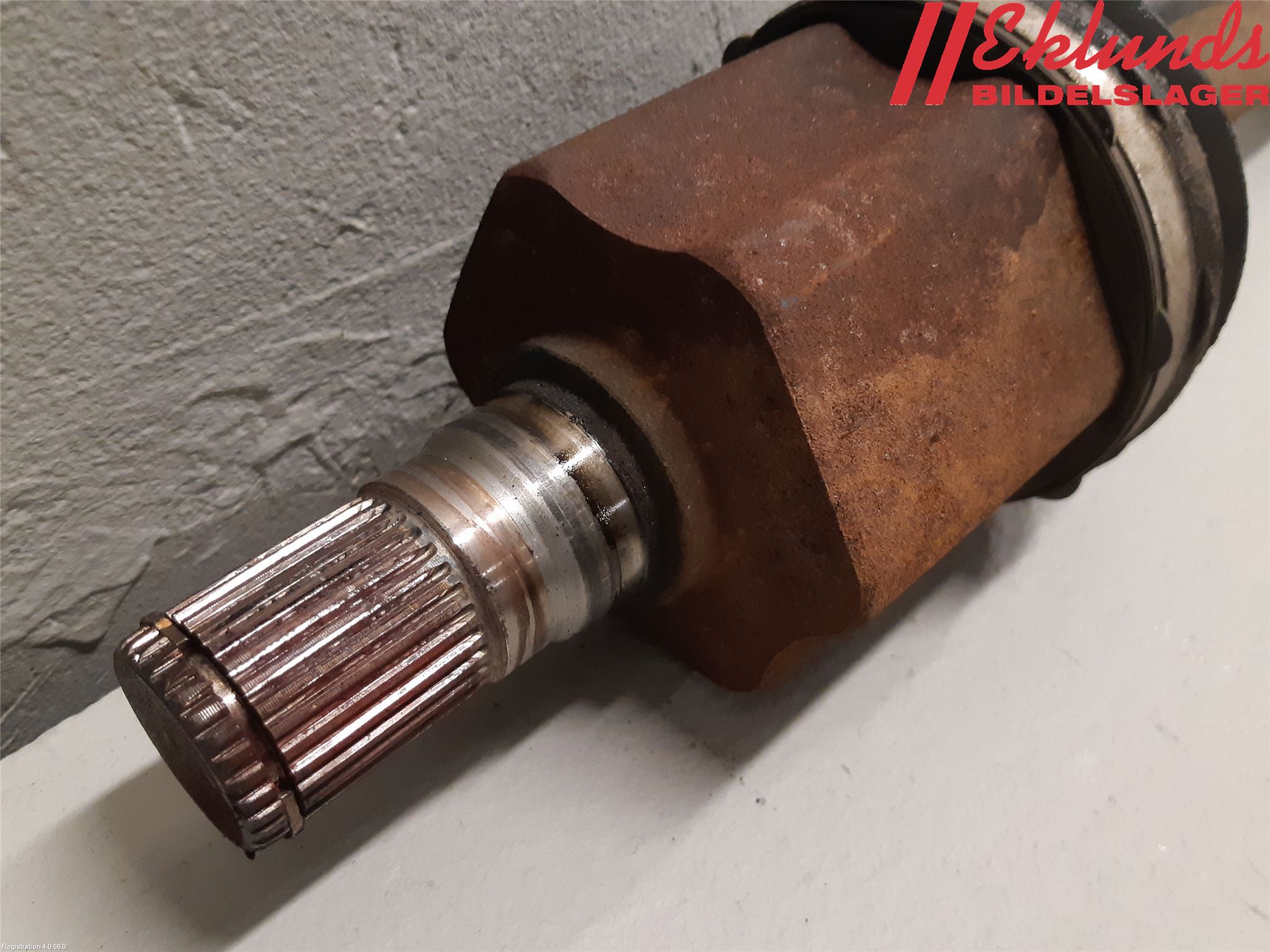 Ford MONDEO 07-15 Drivaxel Fram Vänster