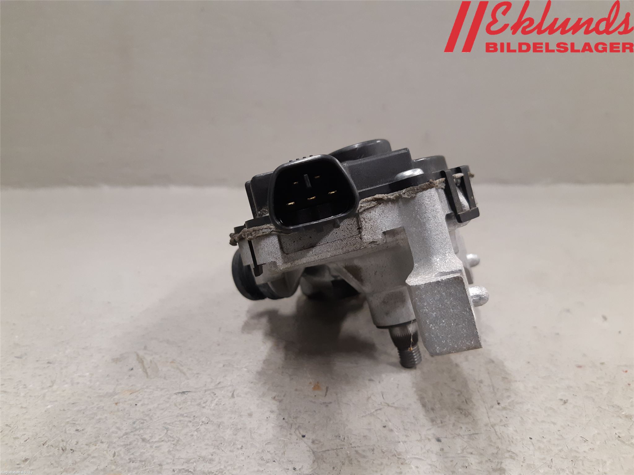 Mitsubishi OUTLANDER 13-21 Torkarmotor Vindruta