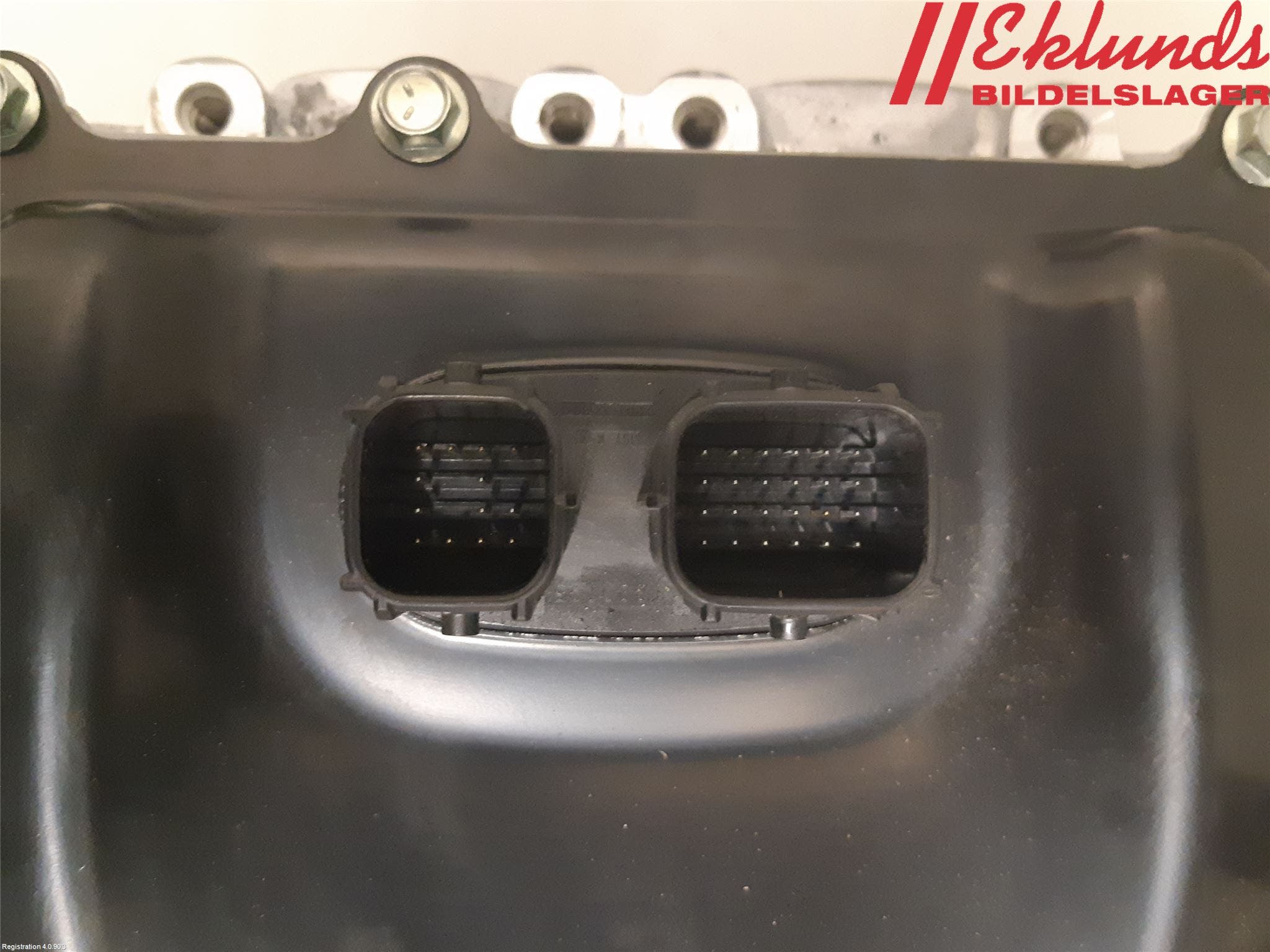 Toyota YARIS XP21 20- Inverter Hybrid