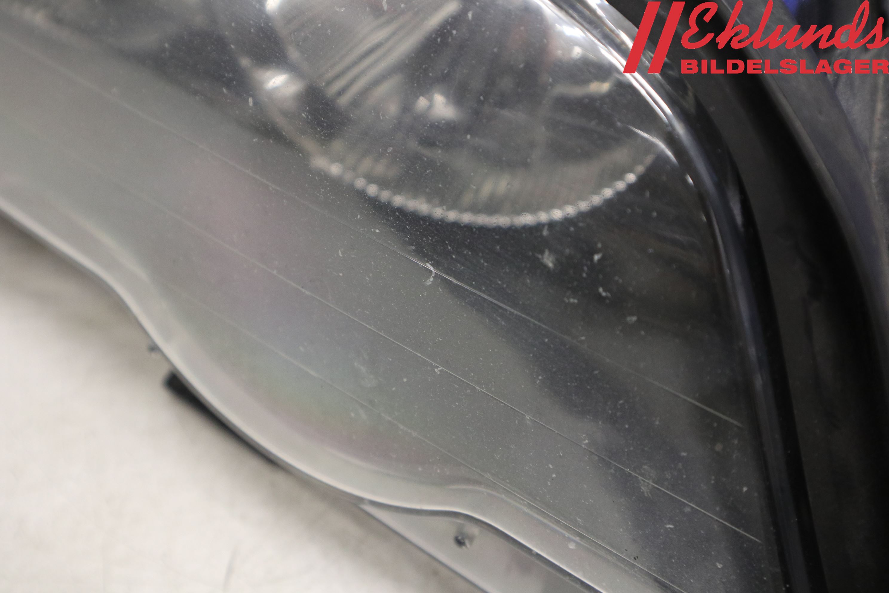 BMW 3 E46      98-05 Strålkastare Höger