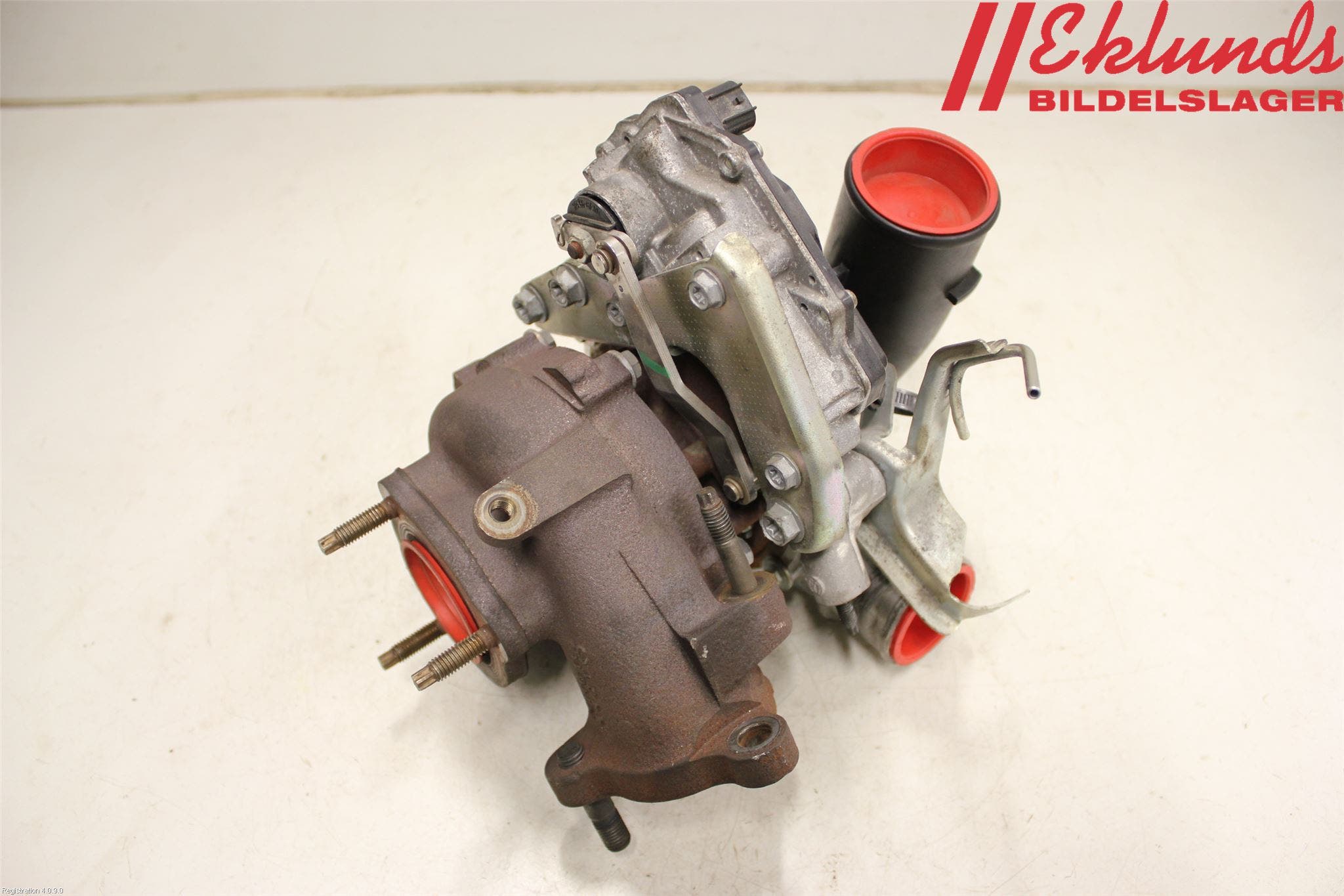 Toyota AVENSIS 09-15 Turboaggregat