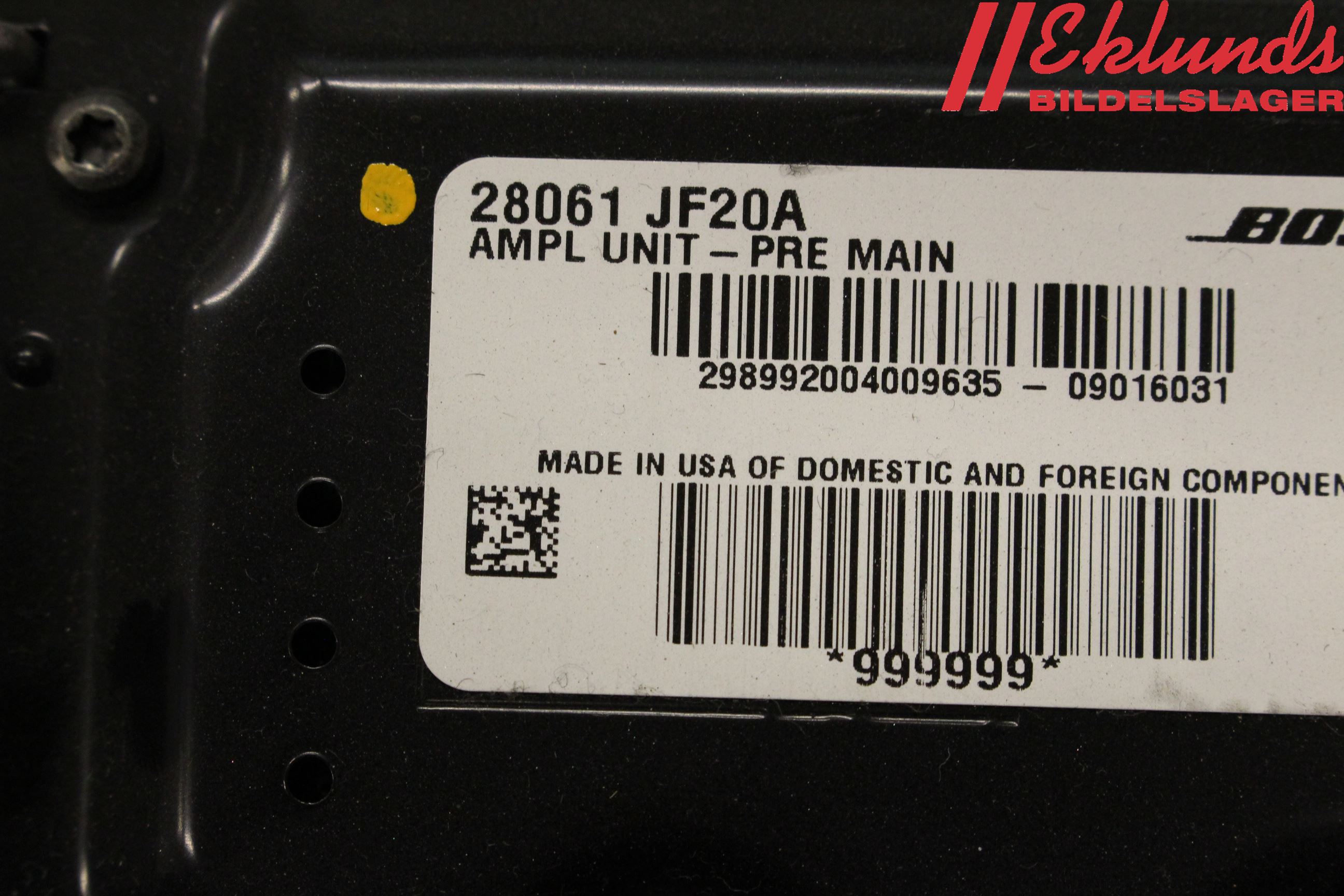 Nissan GT-R Radio-Stereo Förstärkare