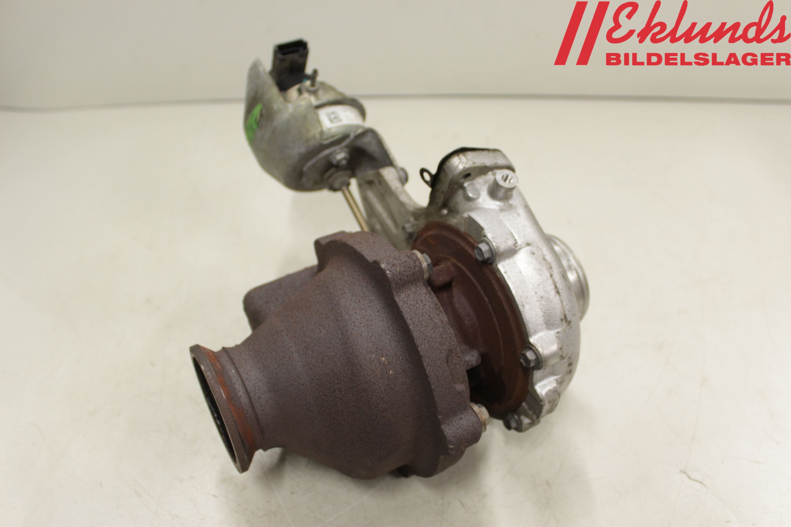 Opel INSIGNIA 09-16 Turboaggregat