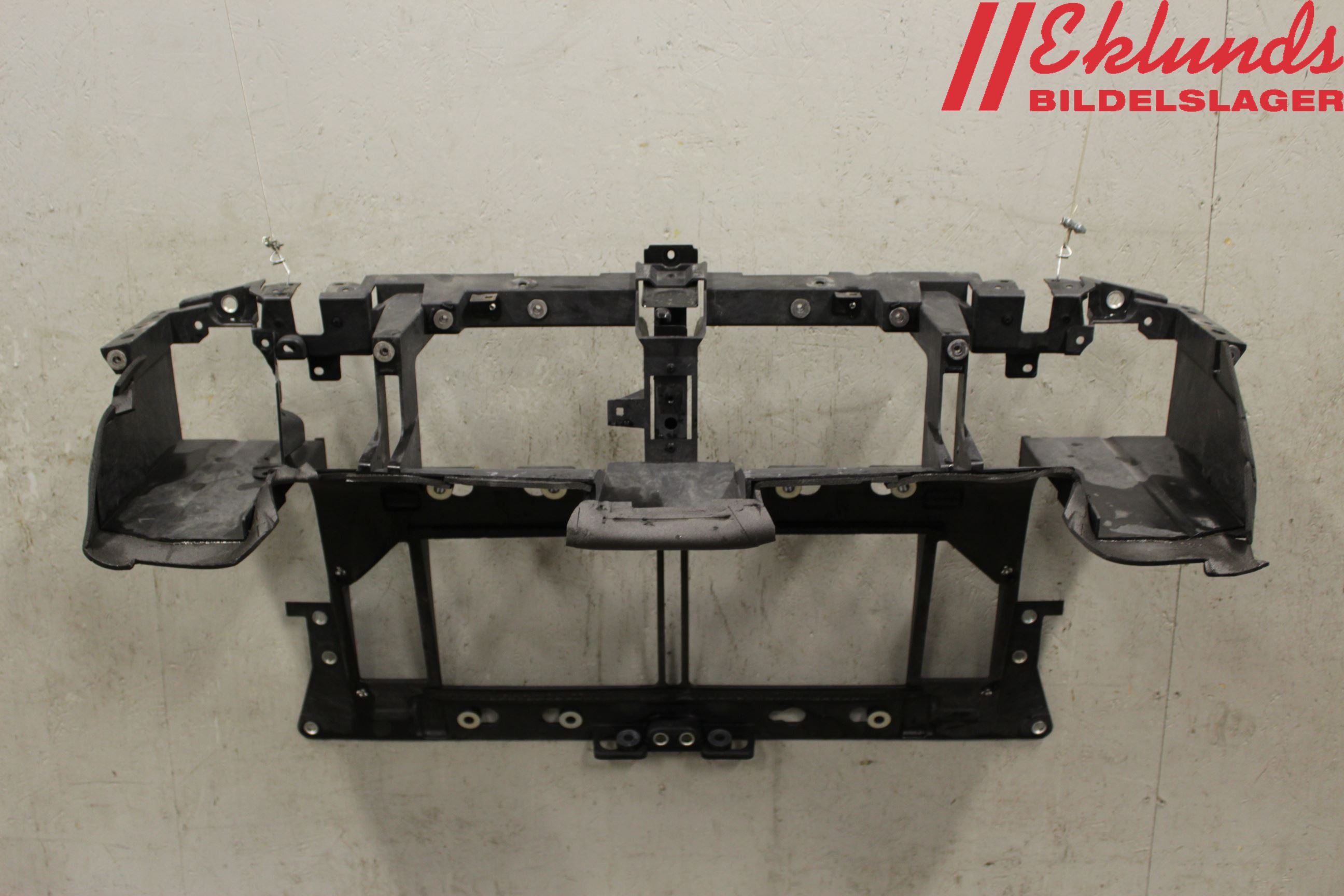 Nissan GT-R Frontkorg