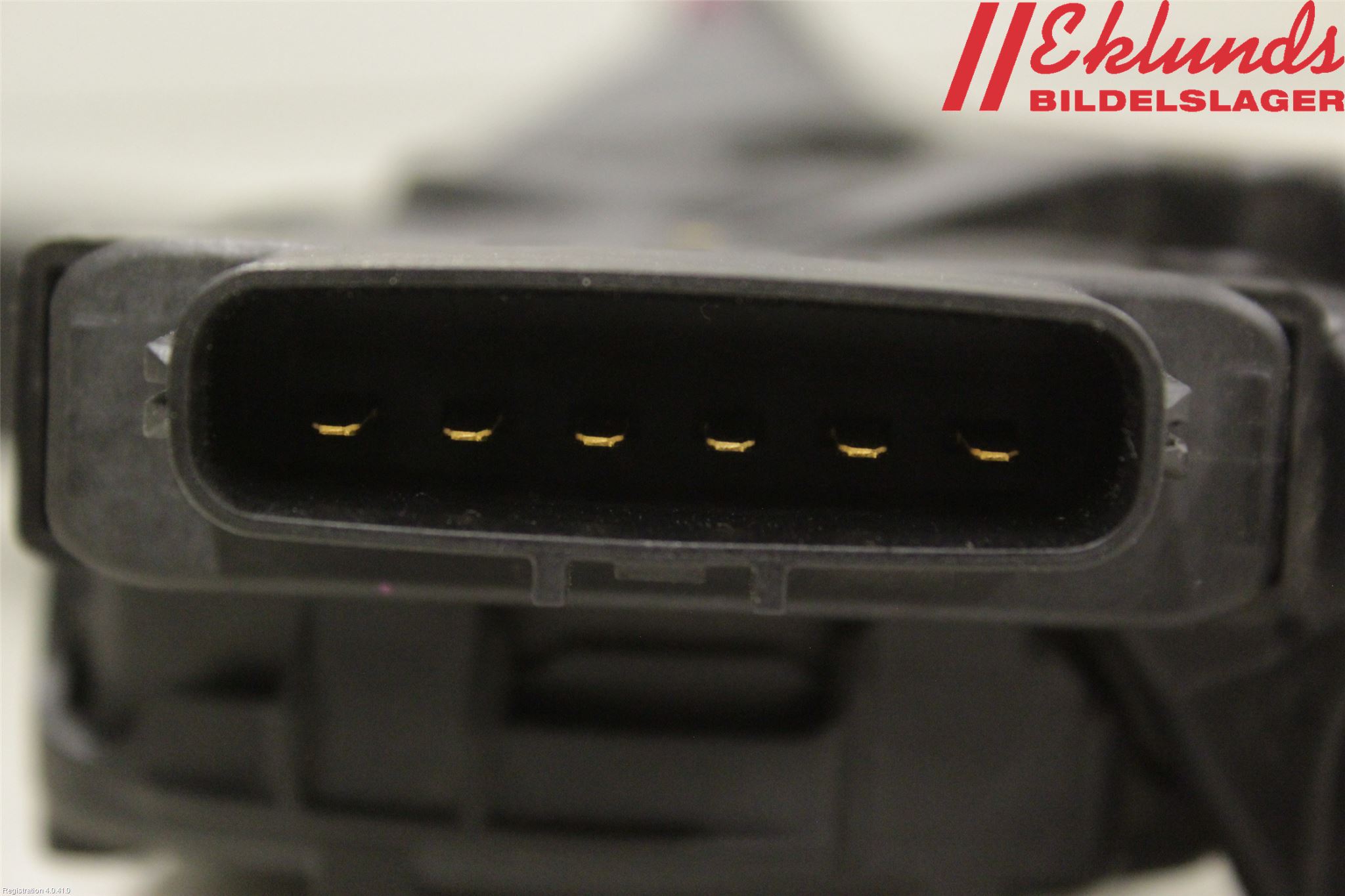 Mitsubishi L200 16-23 Gaspedal