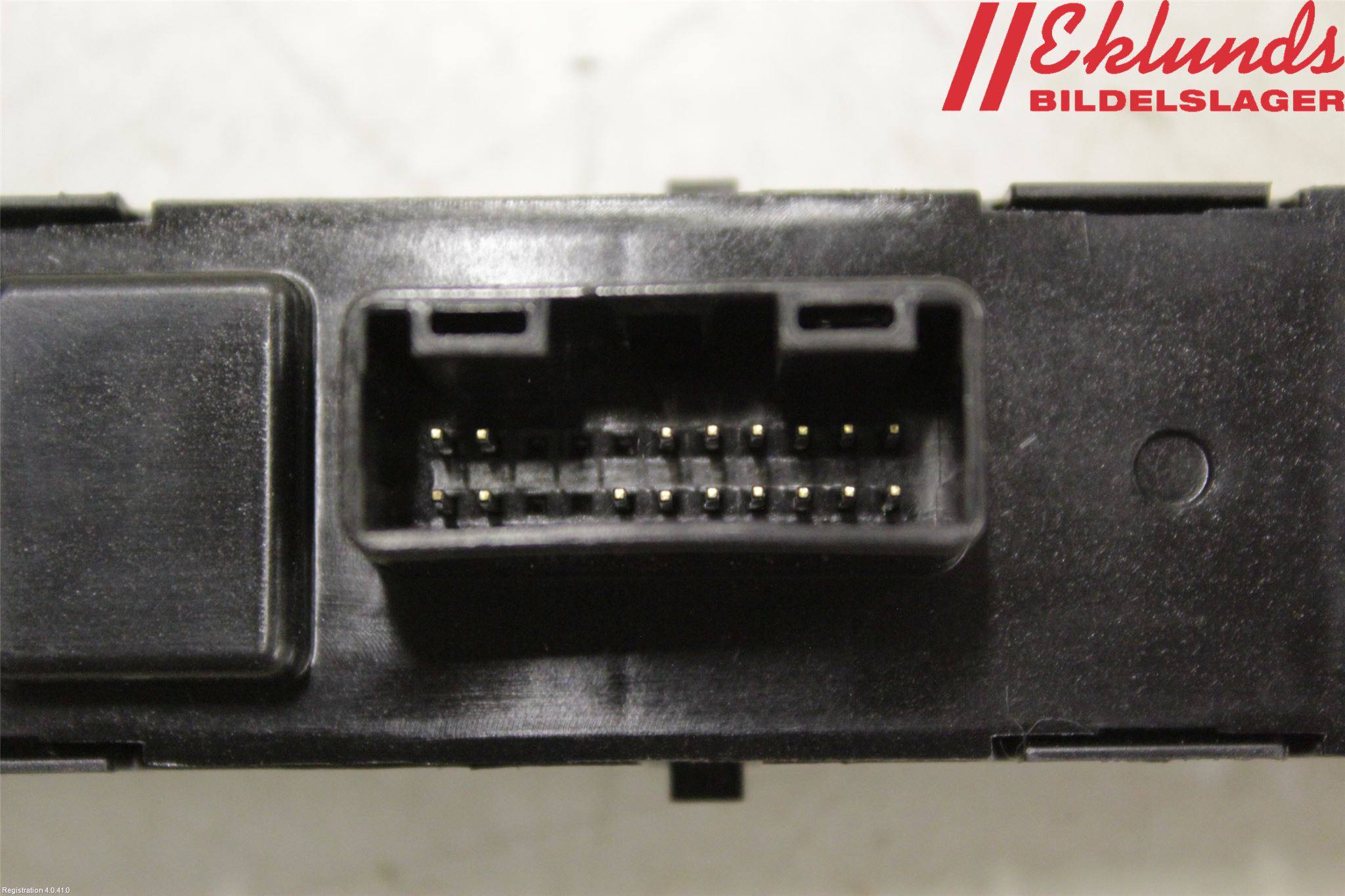 Mitsubishi L200 16-23 Strömställare Varnings