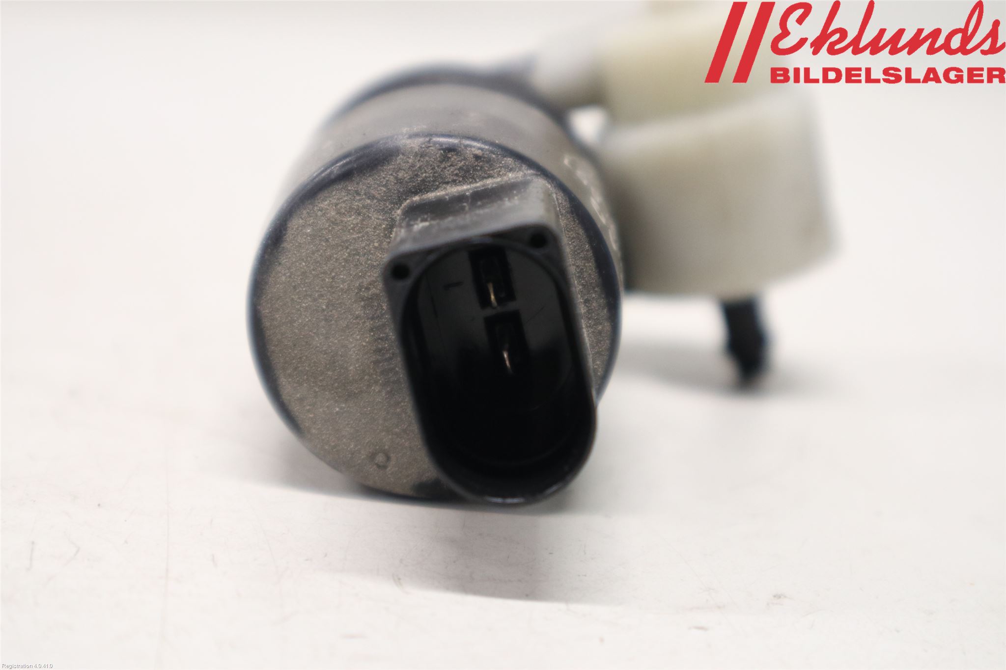 Volkswagen VW TOUAREG 7P 11-18 Spolarpump Vindruta