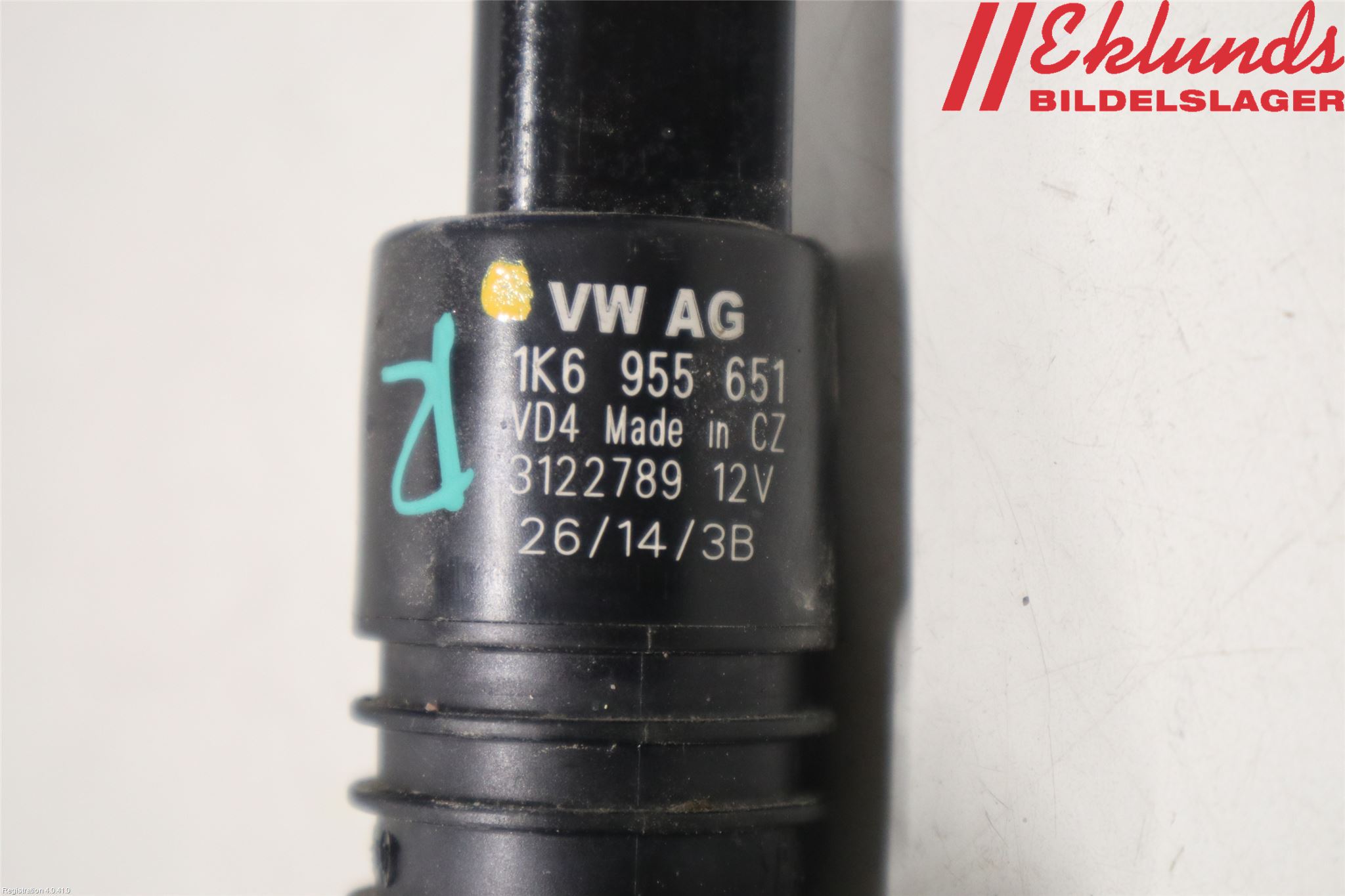 Volkswagen VW TOUAREG 7P 11-18 Spolarpump Vindruta