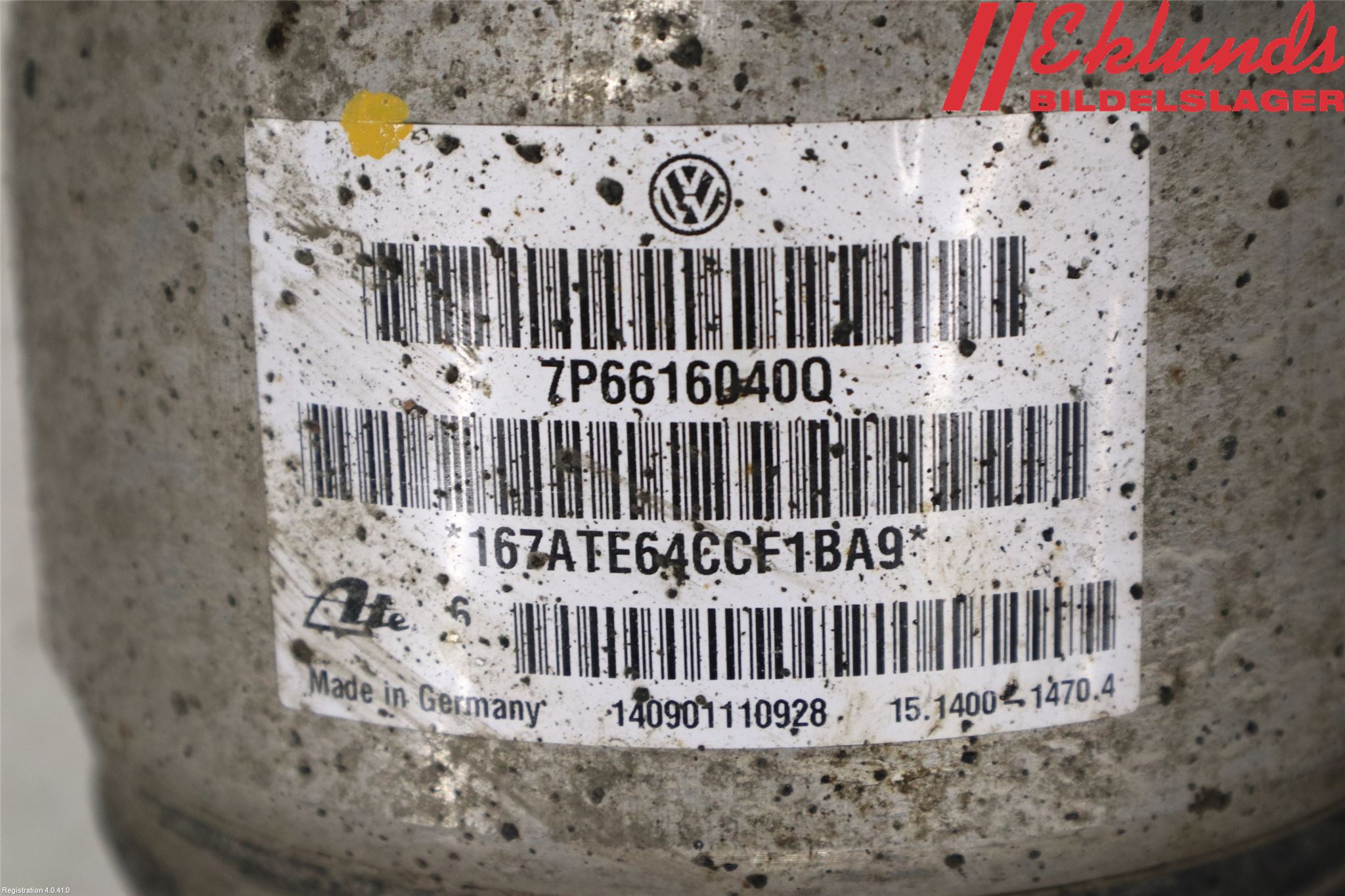 Volkswagen VW TOUAREG 7P 11-18 Fjäderben Fram Höger