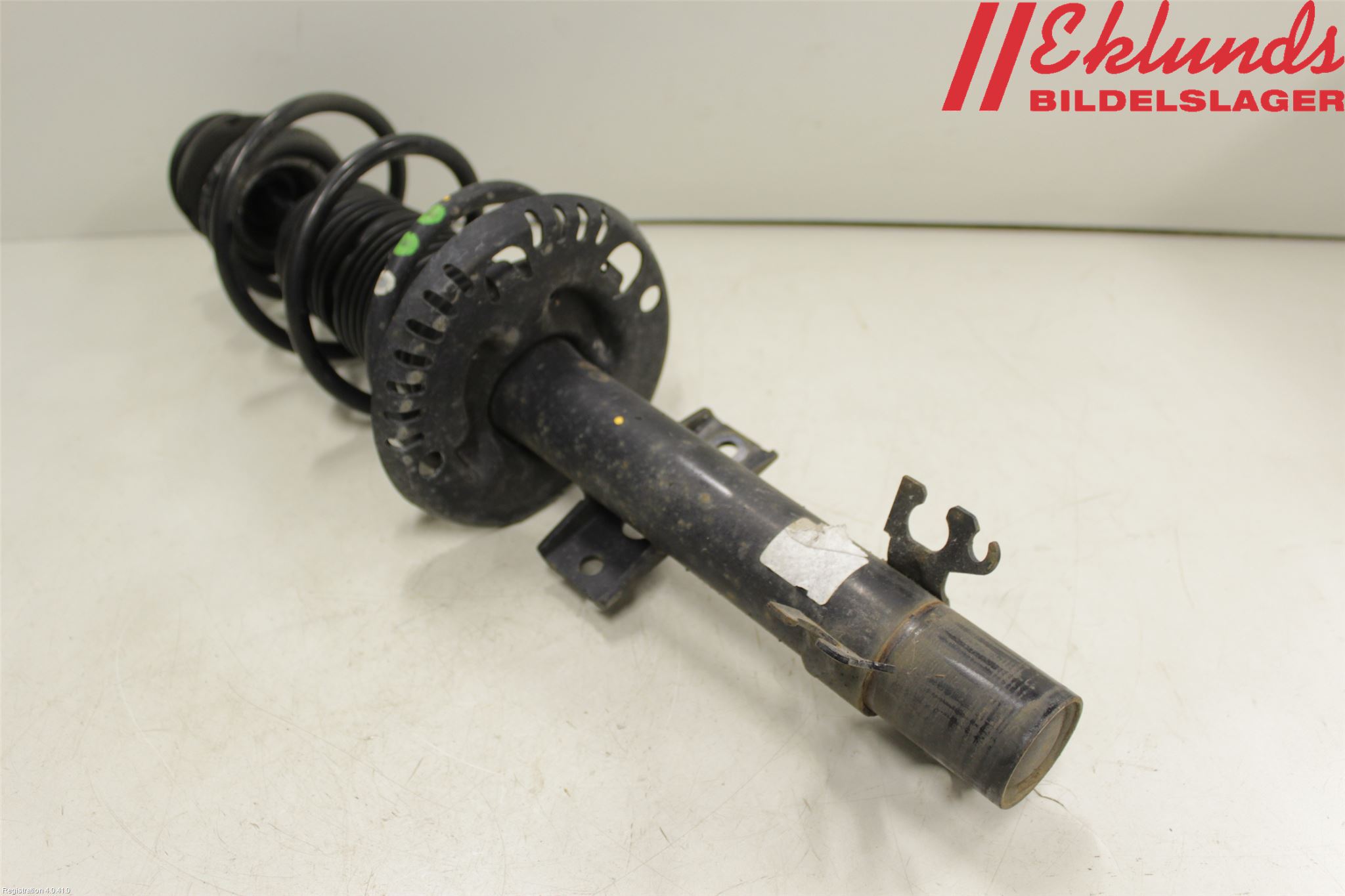 Skoda CITIGO / CITIGO E IV Fjäderben Fram Höger