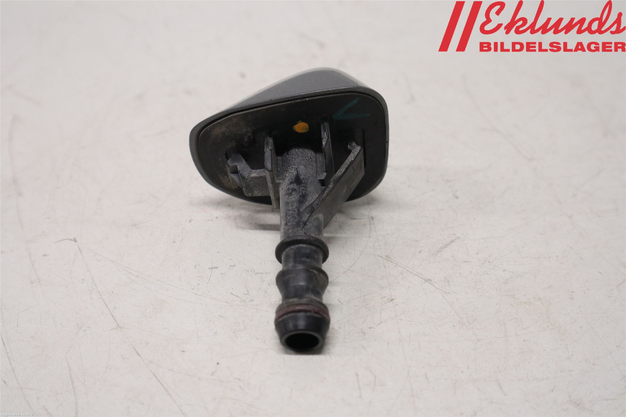 BMW 1 E87/81 5D/3D 03-11 Spolarmunstycke Strålkastare