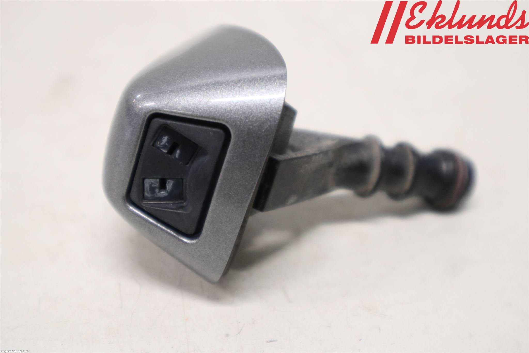 BMW 1 E87/81 5D/3D 03-11 Spolarmunstycke Strålkastare