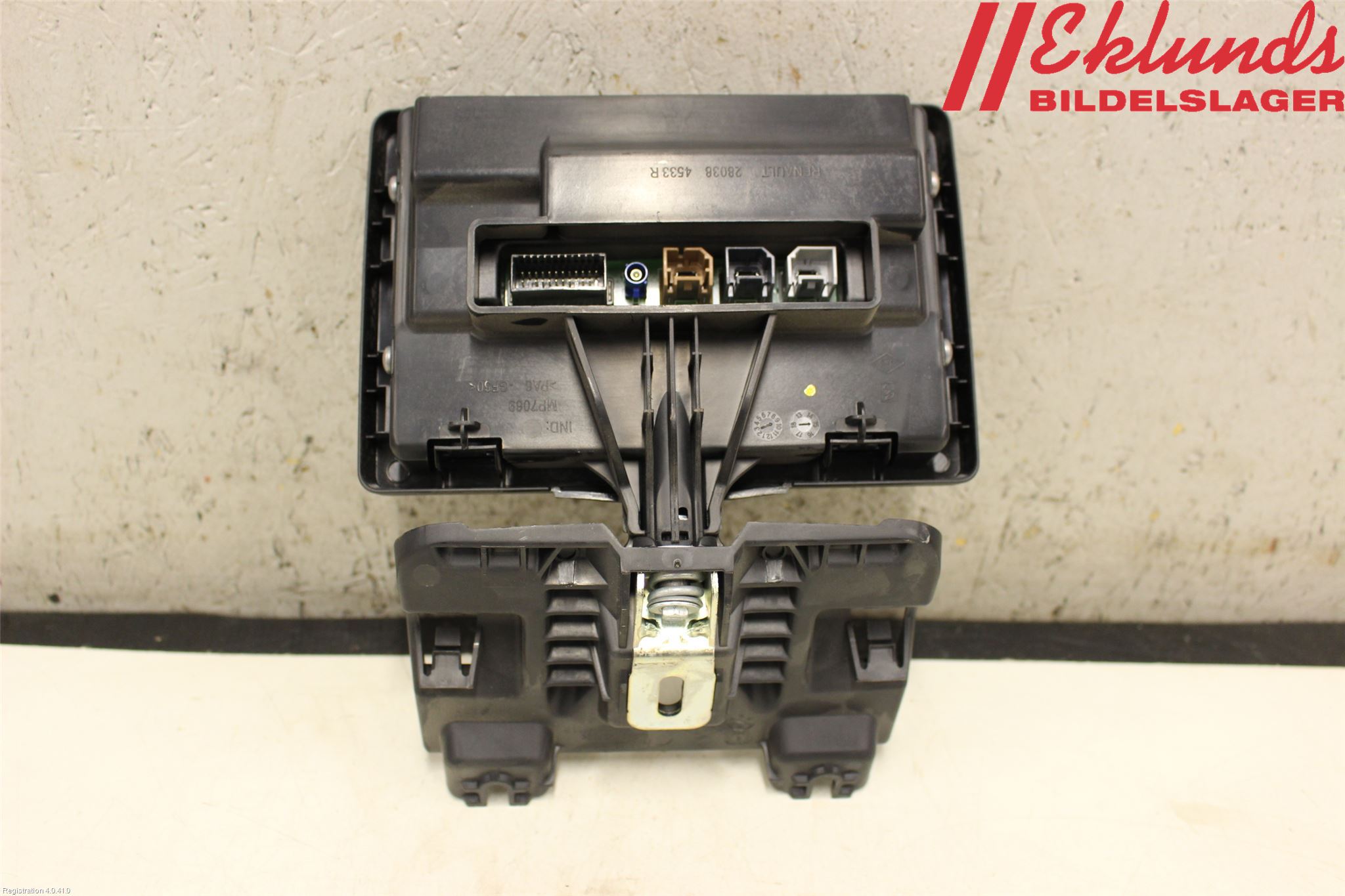 Renault TRAFIC/E-TECH 15- Gps Navigator