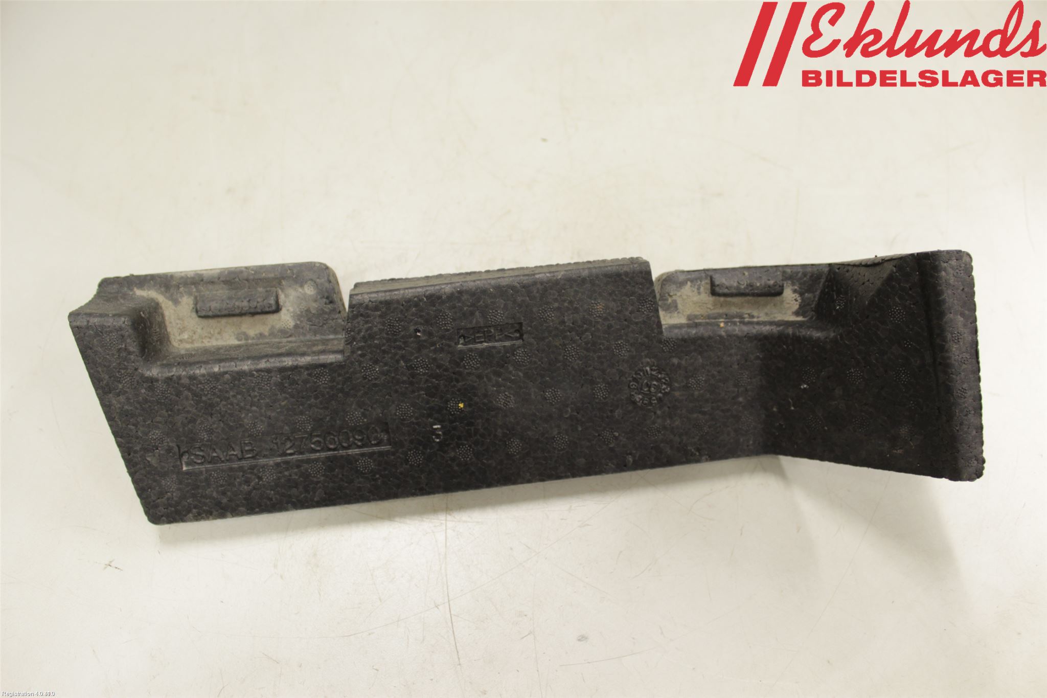 Saab 9-5     06-10 Stötfångare Deformelement Bak