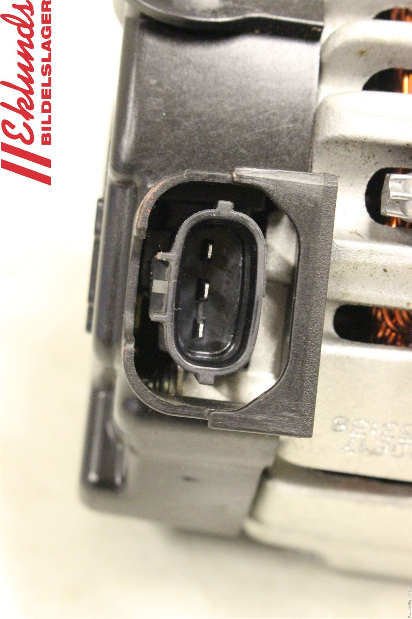 Kia STONIC 18->> Generator