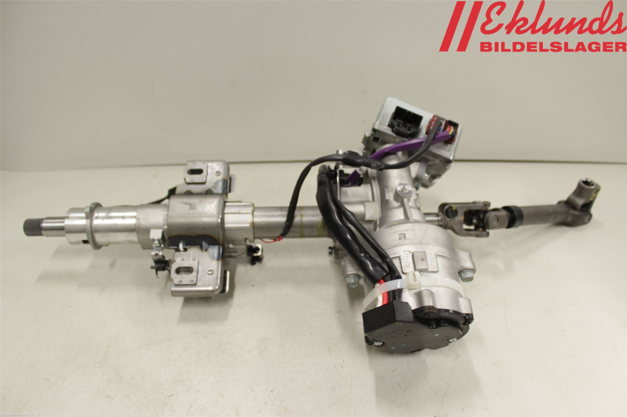 Kia STONIC 18->> Rattaxelagg Med Inb Servo