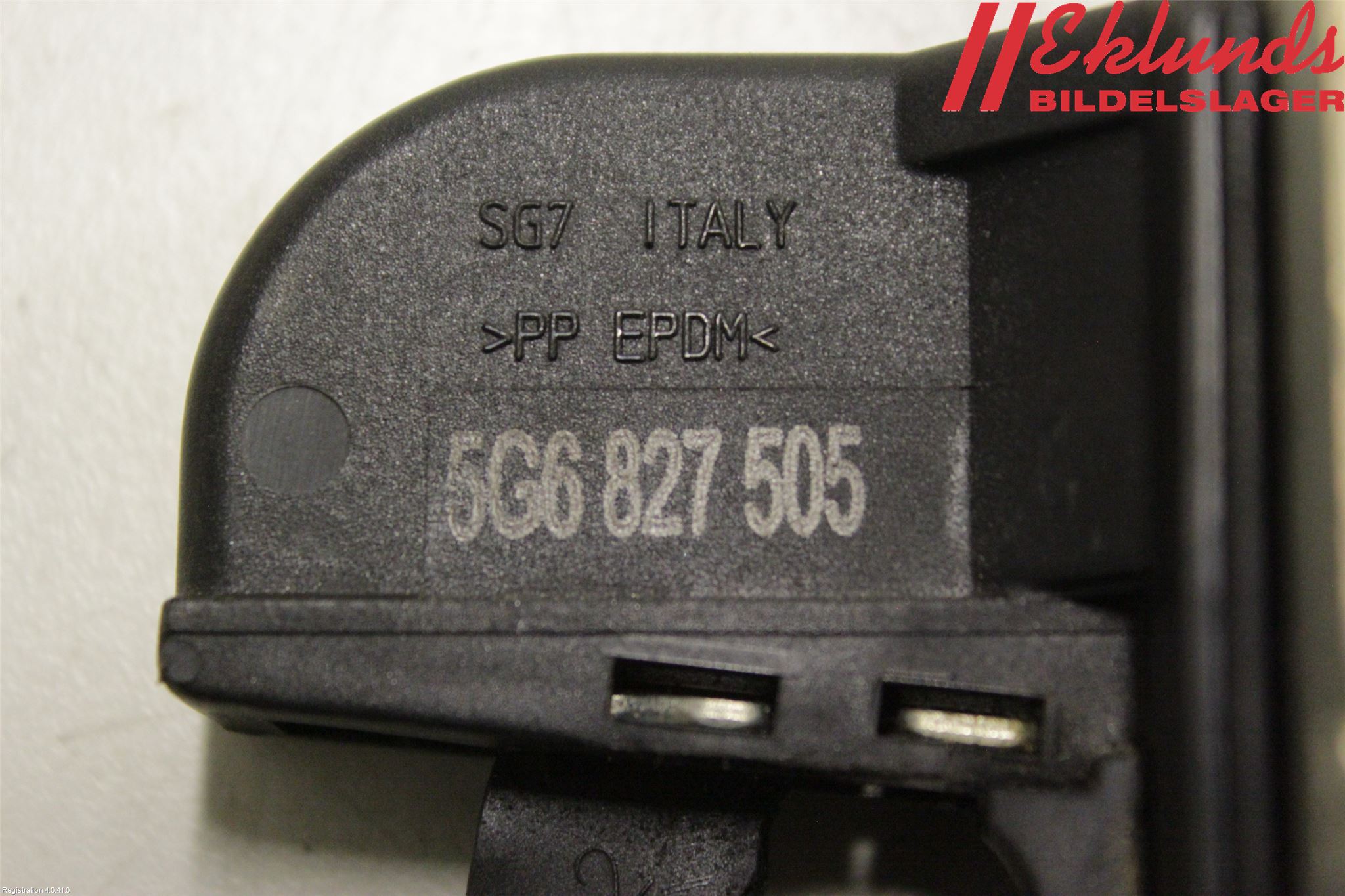 Volkswagen VW GOLF / E-GOLF VII 13-20 Låskista Baklucka