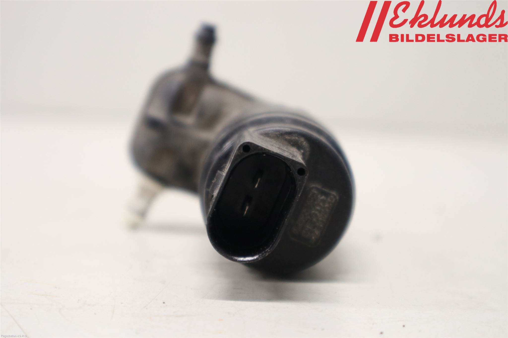 Volkswagen VW GOLF / E-GOLF VII 13-20 Spolarpump Vindruta