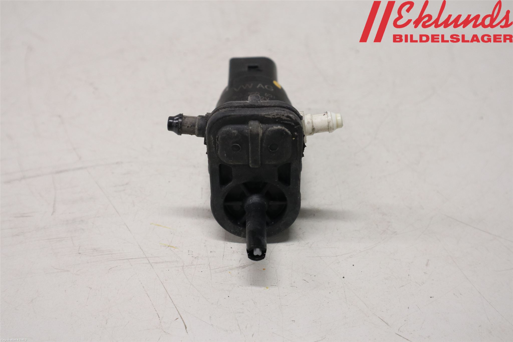 Volkswagen VW GOLF / E-GOLF VII 13-20 Spolarpump Vindruta