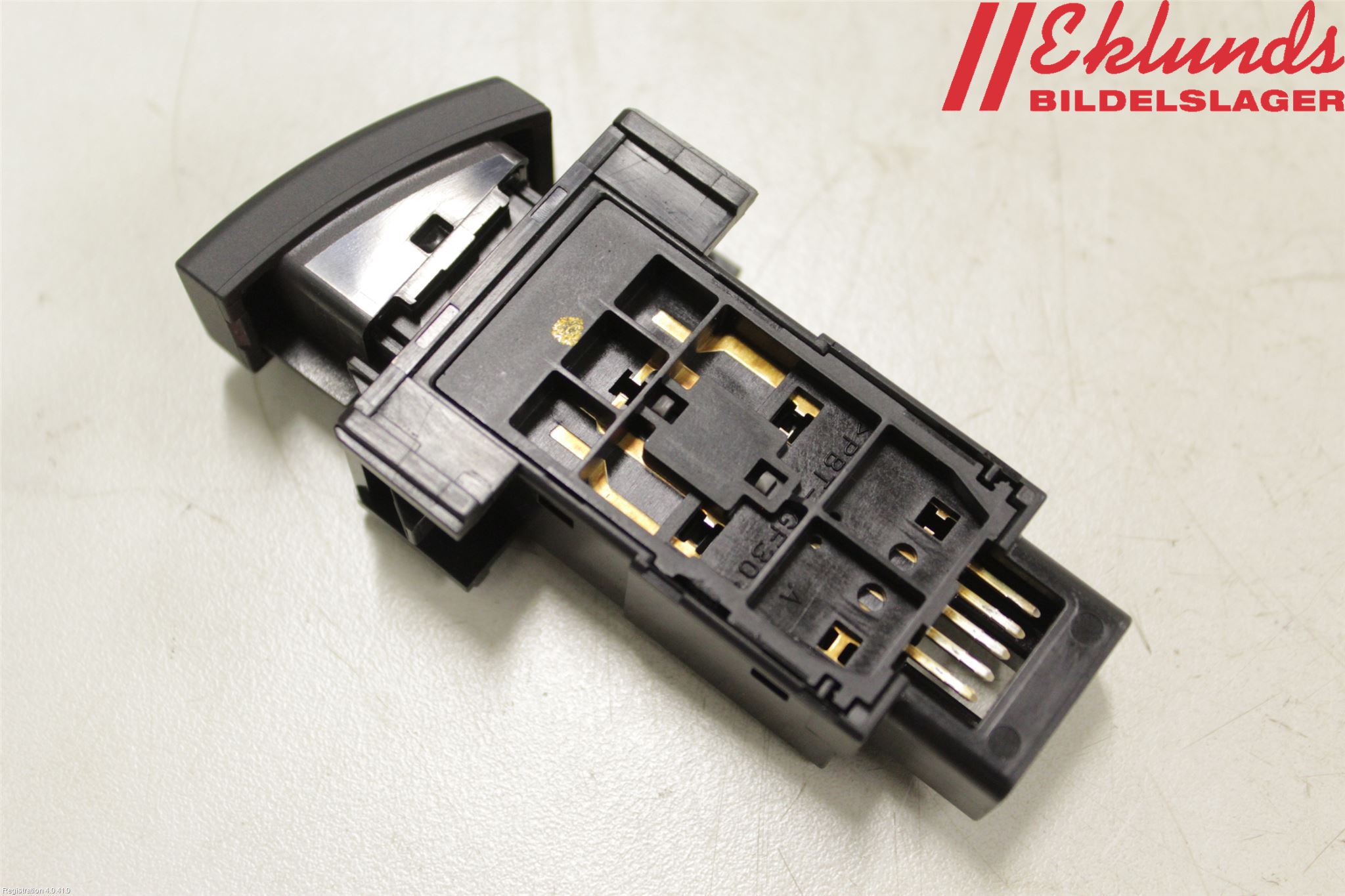 Lexus RX AL10 09-15 Strömställare Varnings