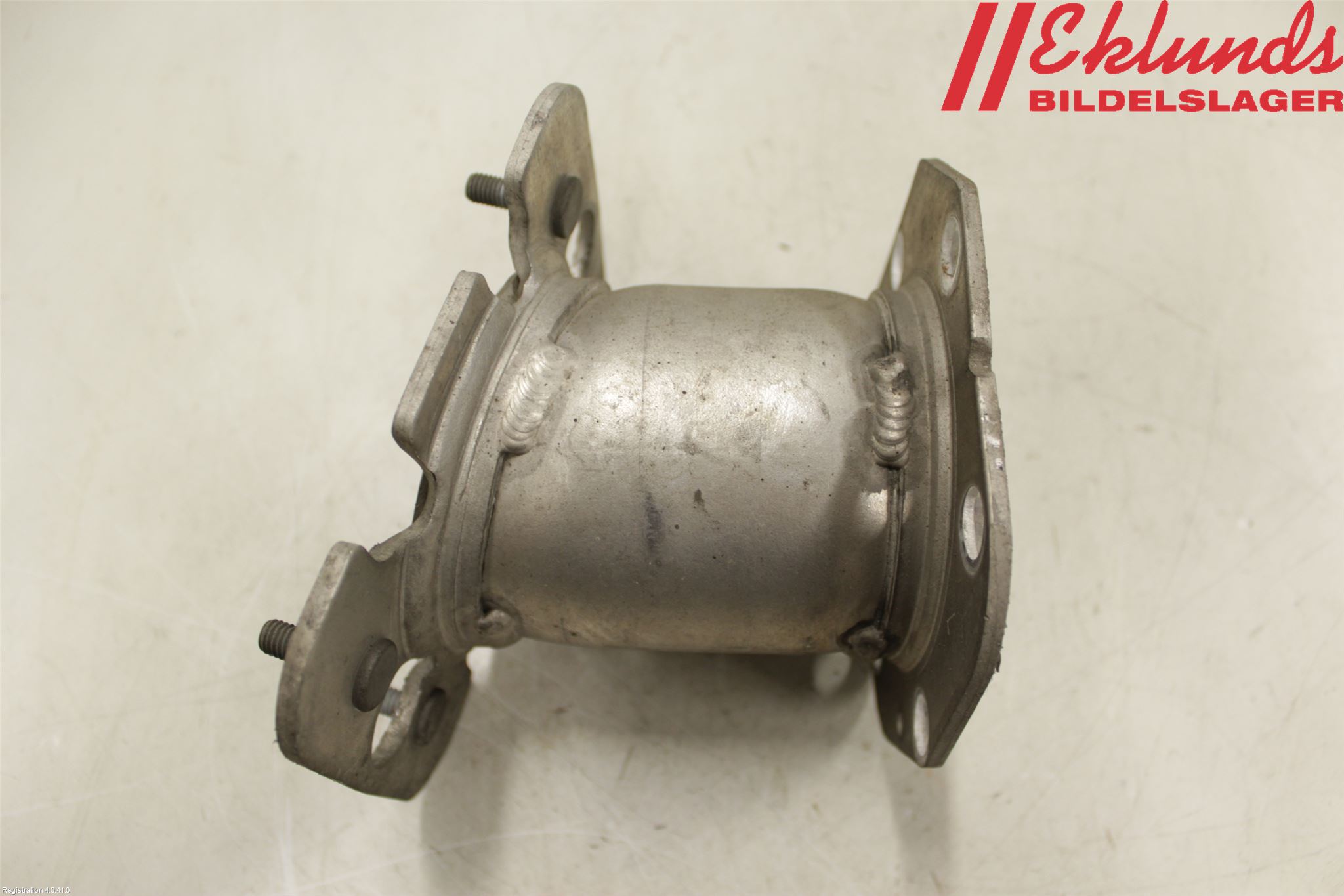 Nissan GT-R Stötfångarbärjärn Bak