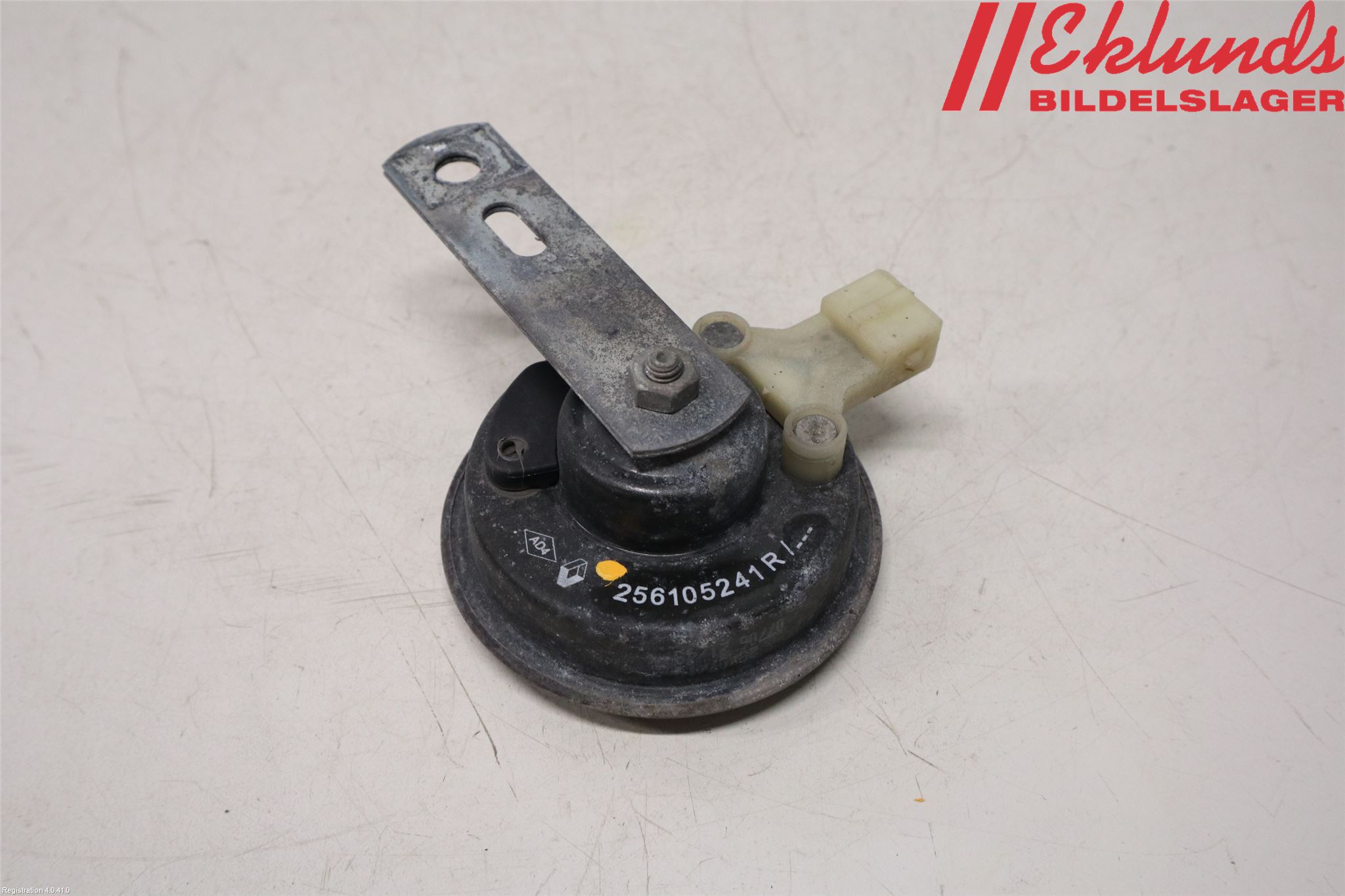 Renault CLIO III  09-12 Signalhorn