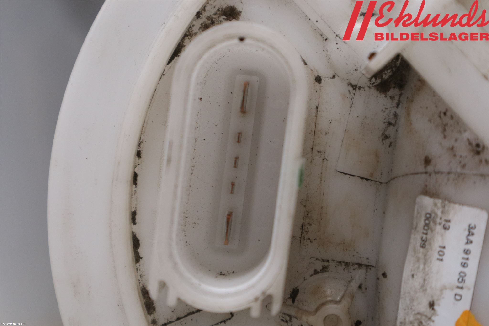 Volkswagen VW PASSAT 11-14 Bränslepump El