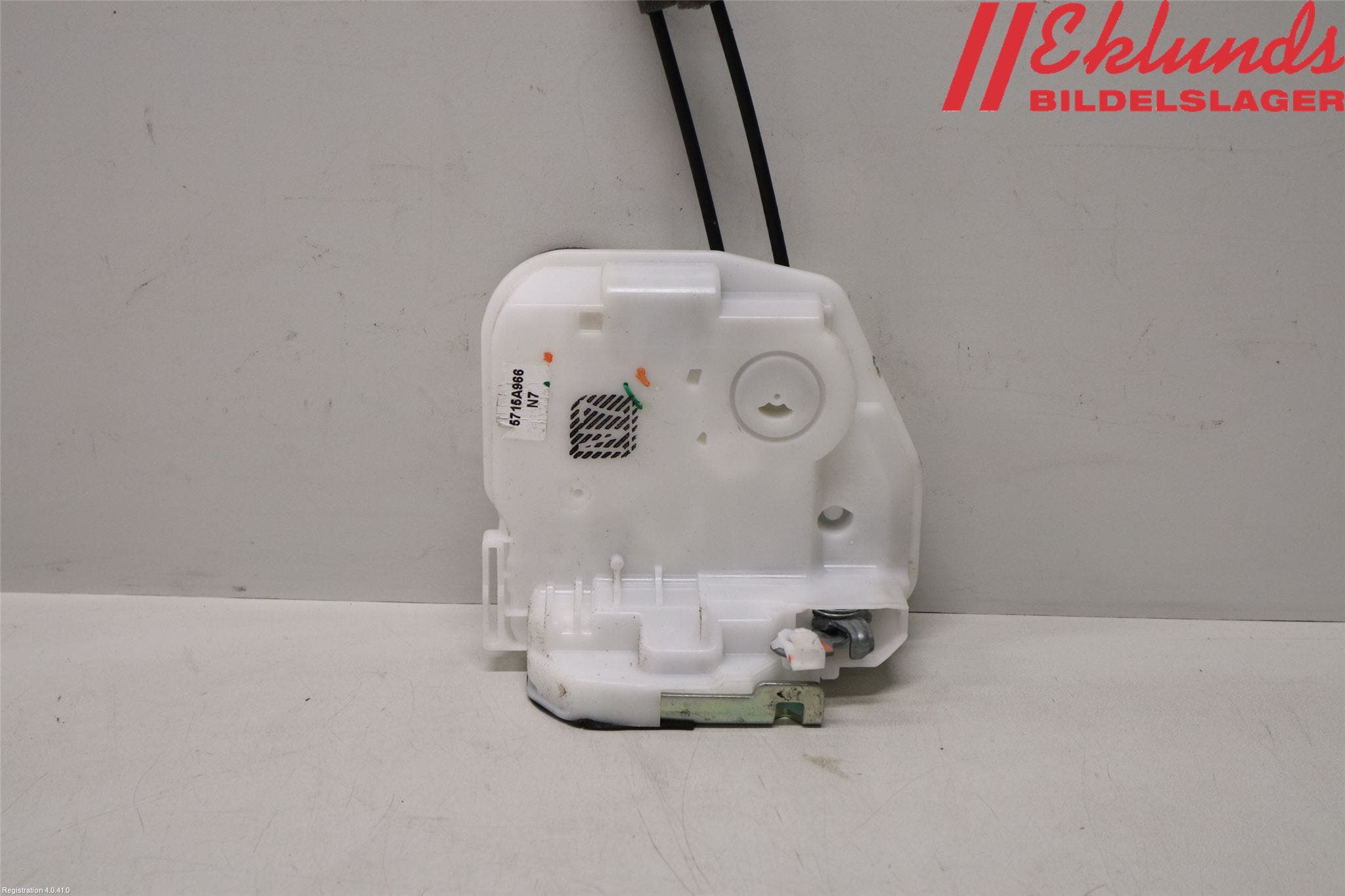 Mitsubishi L200 16-23 Låskista-Dörrlås