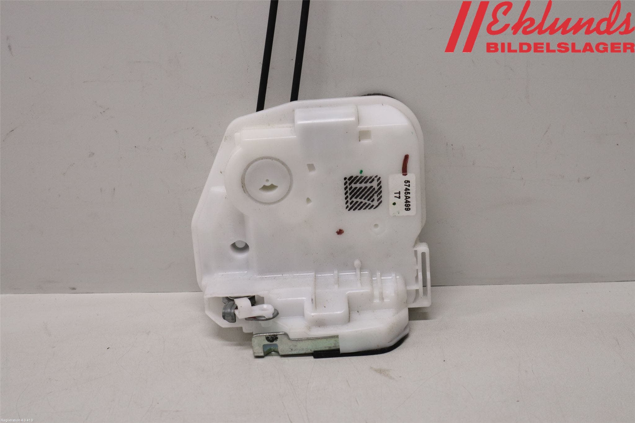 Mitsubishi L200 16-23 Låskista-Dörrlås