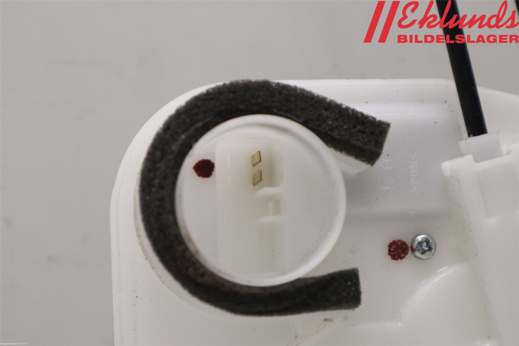 Mitsubishi L200 16-23 Låskista-Dörrlås