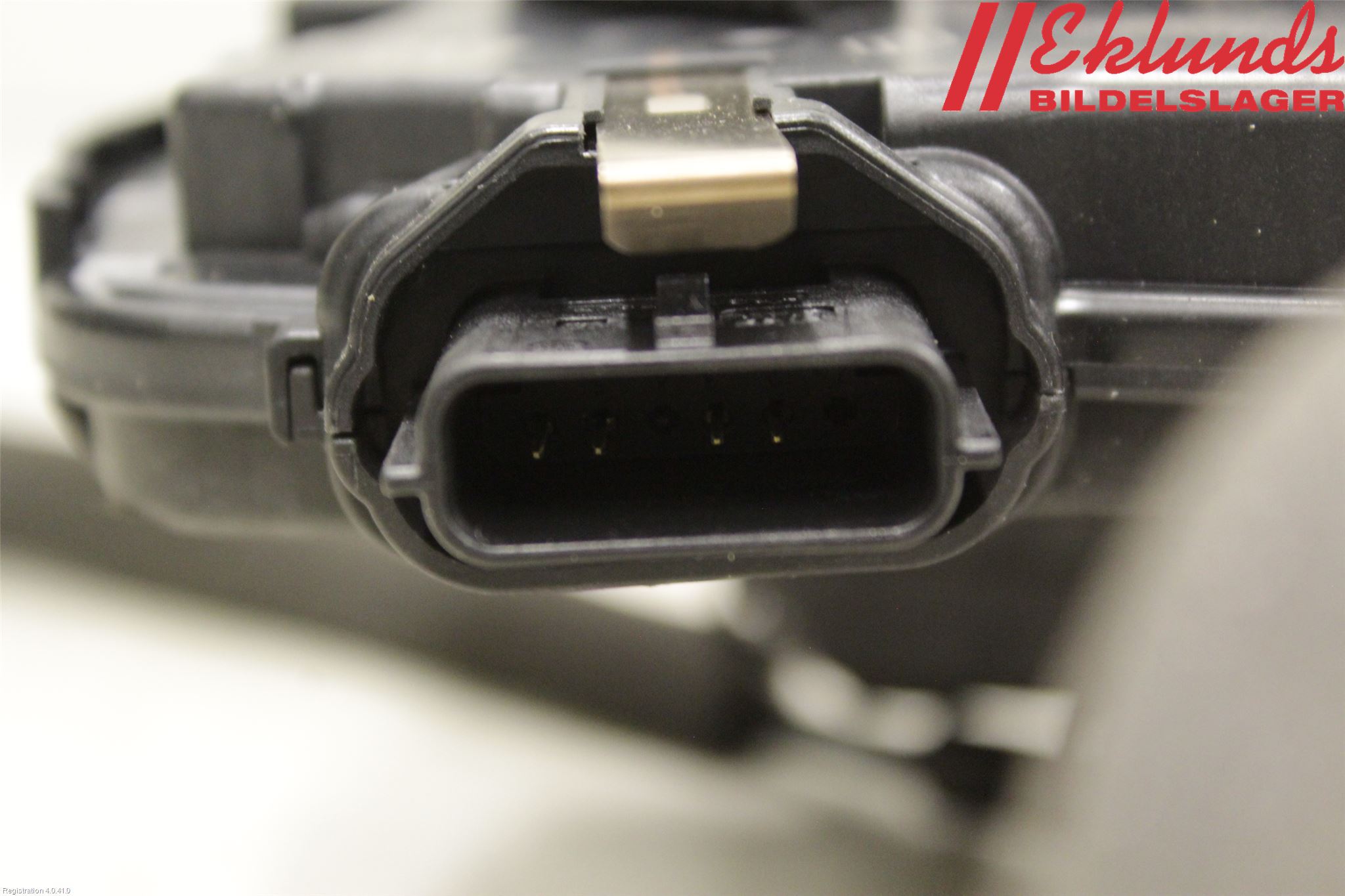 Renault CLIO IV 12-16 Centrallåsmotor Höger