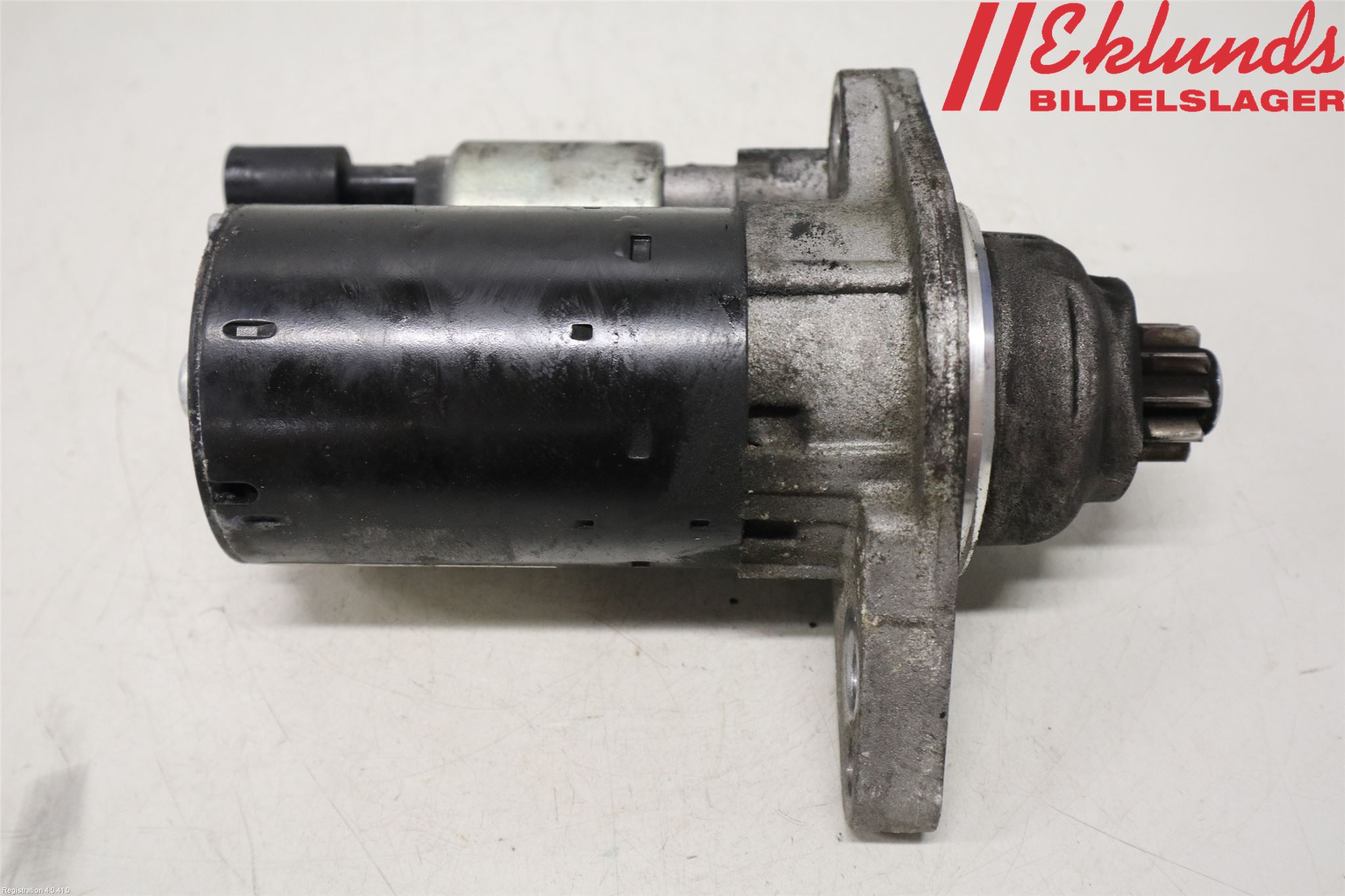 Volkswagen VW PASSAT 11-14 Startmotor