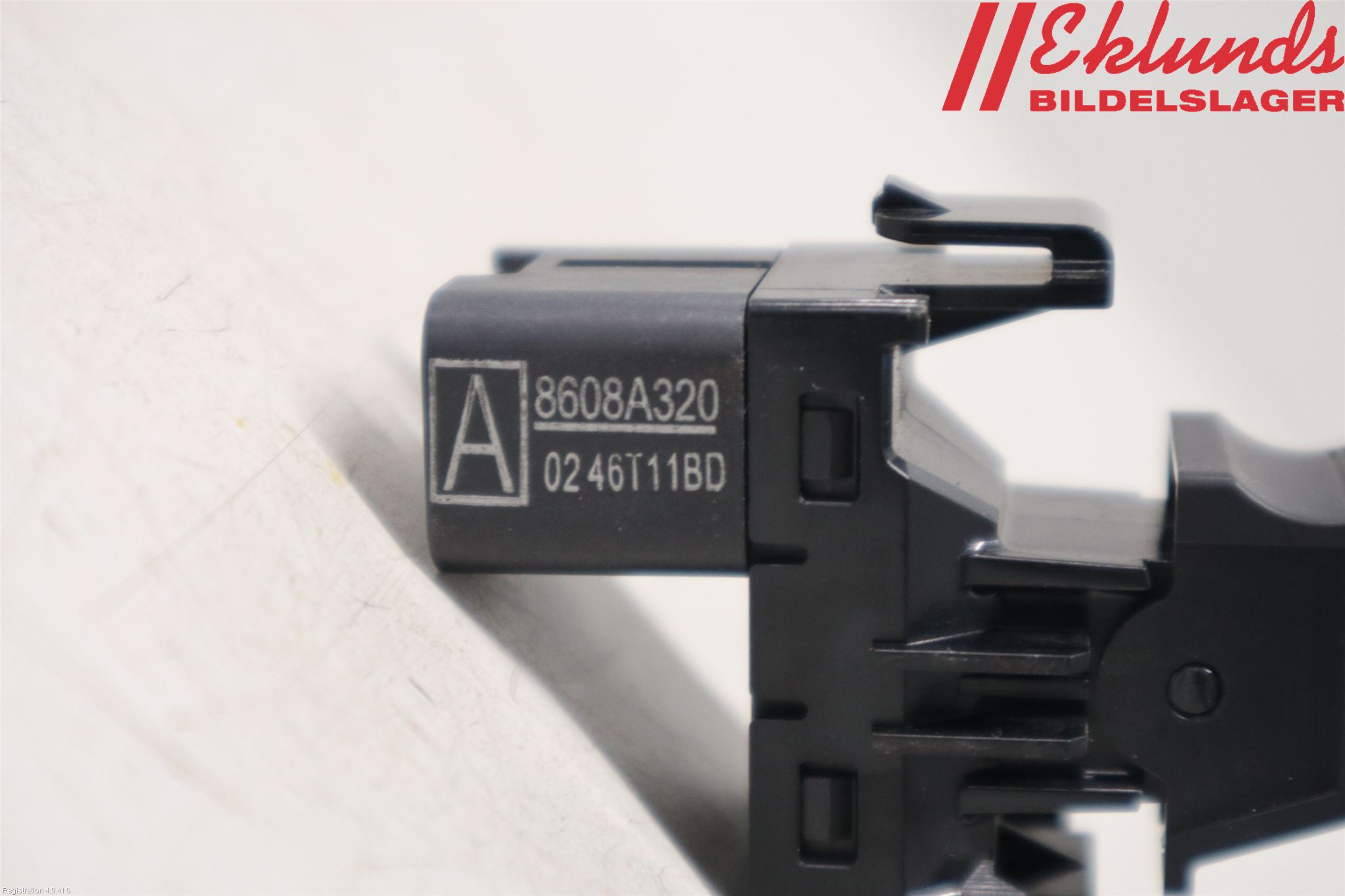 Mitsubishi L200 16-23 Strömställare Elhiss