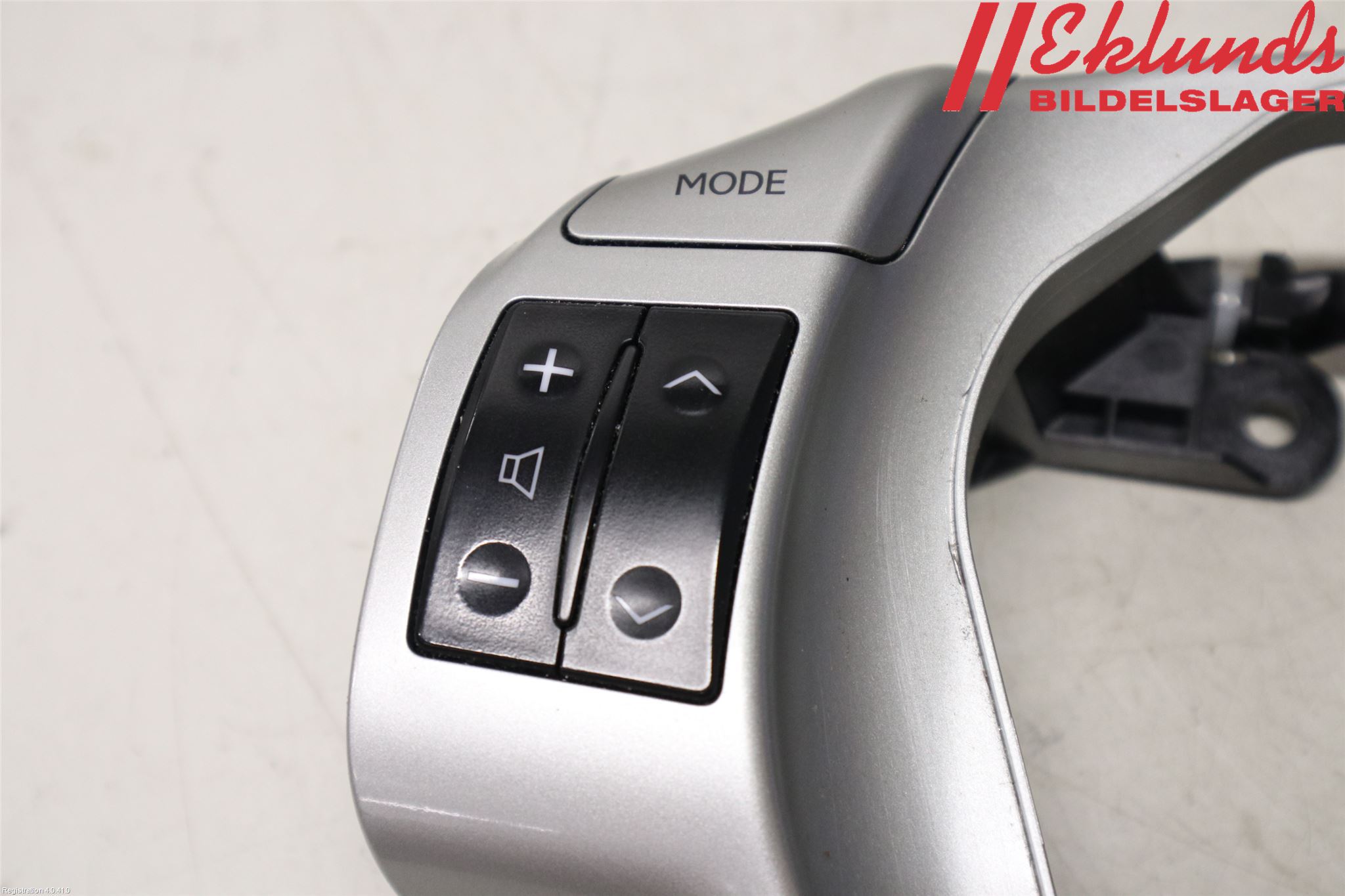 Lexus CT 200h Spak-Rattreglage Radio