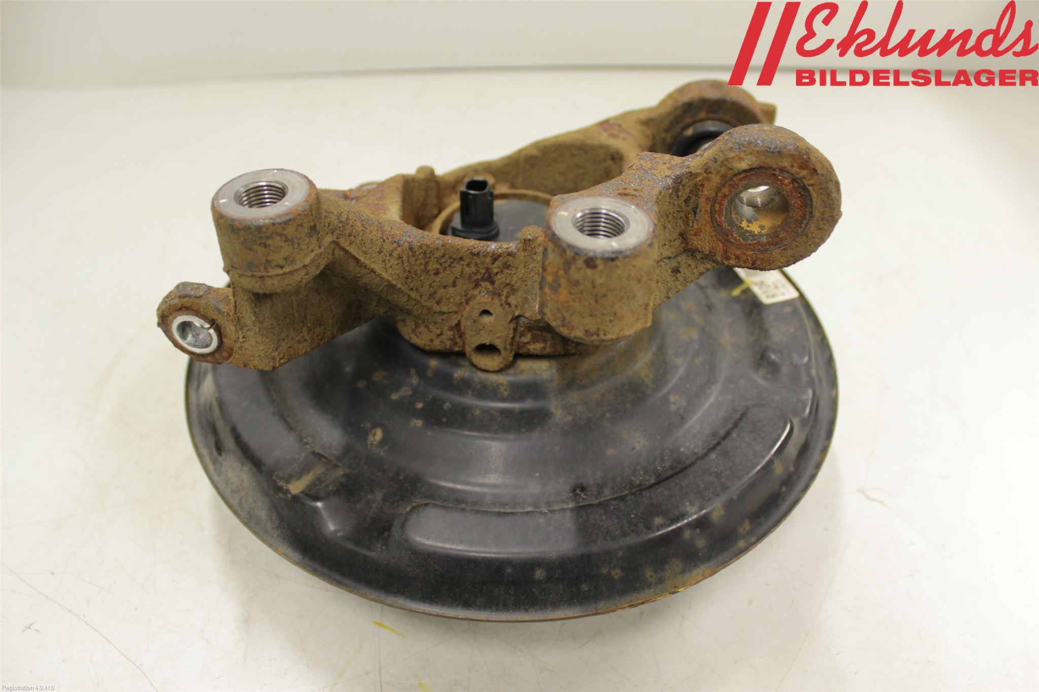 Lexus CT 200h Hjullagerhus-Spindel Hö B