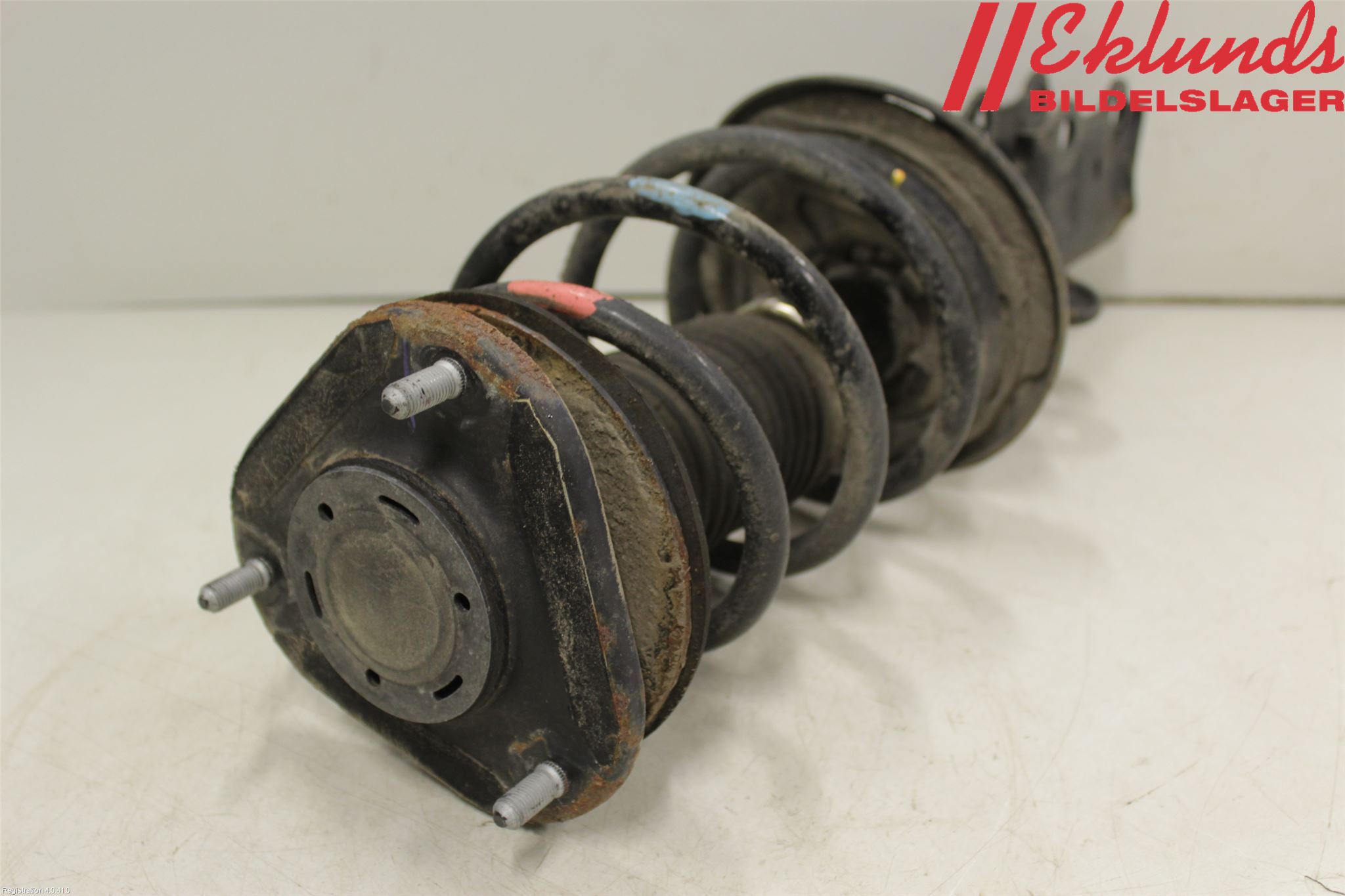 Lexus CT 200h Fjäderben Fram Vänster