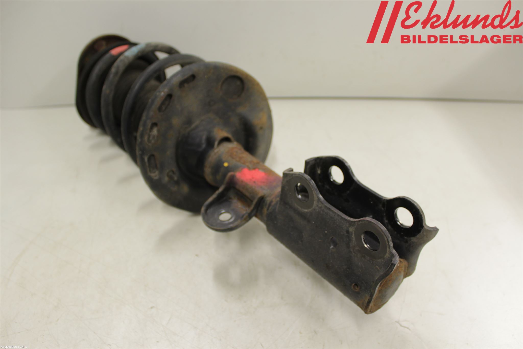 Lexus CT 200h Fjäderben Fram Vänster