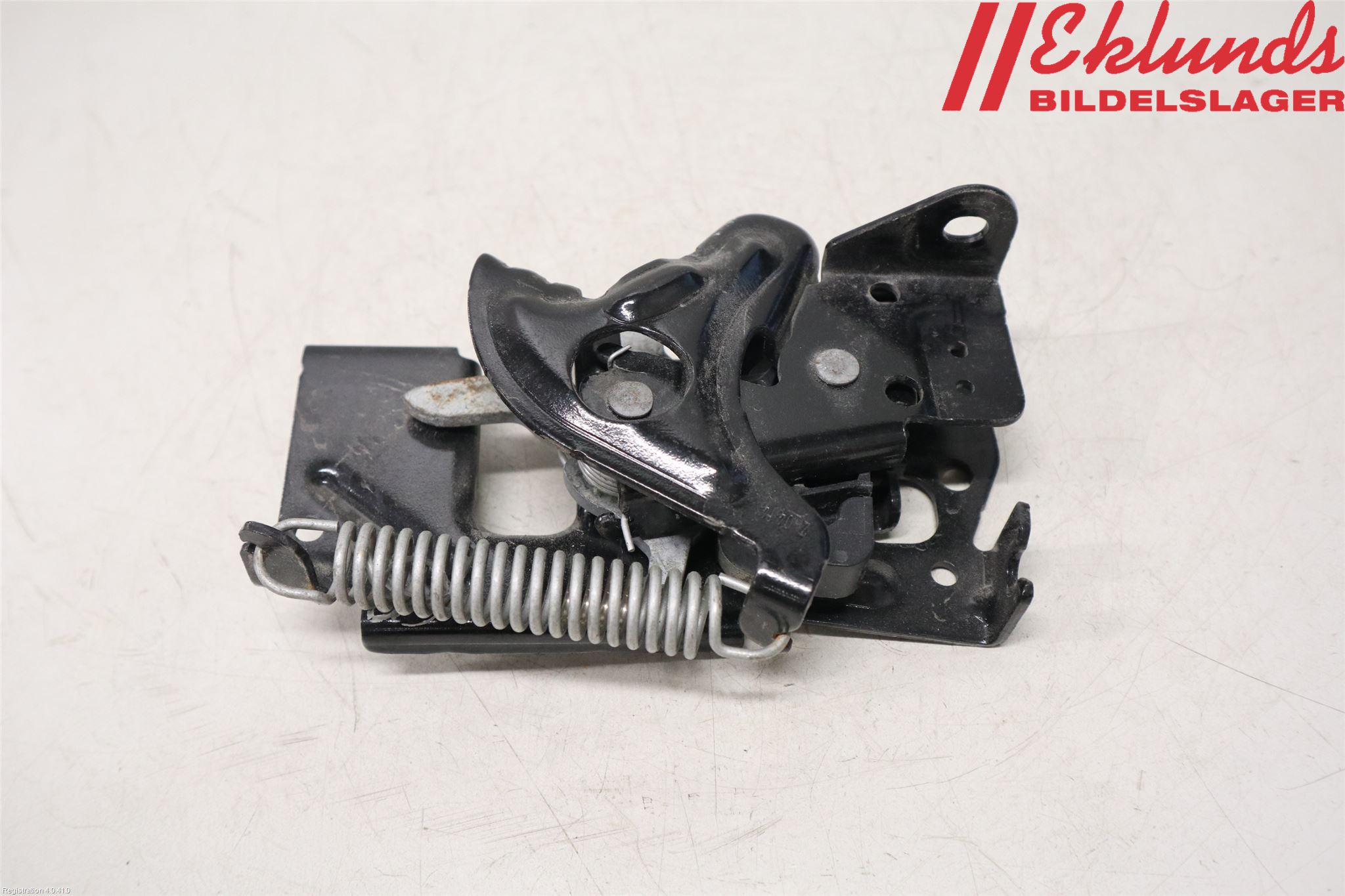 BMW 3 GT F34 13-19 Huvlås