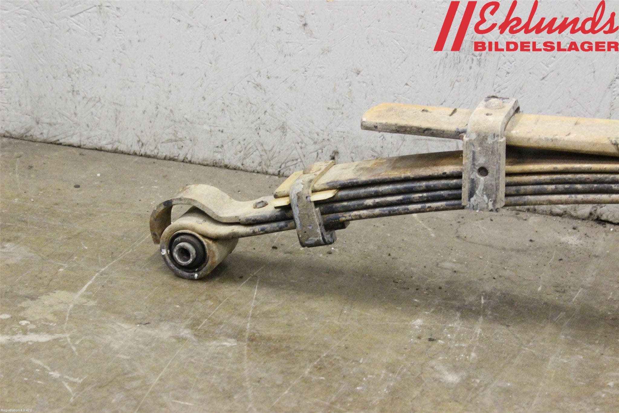 Mitsubishi L200 16-23 Fjäder Bak Blad