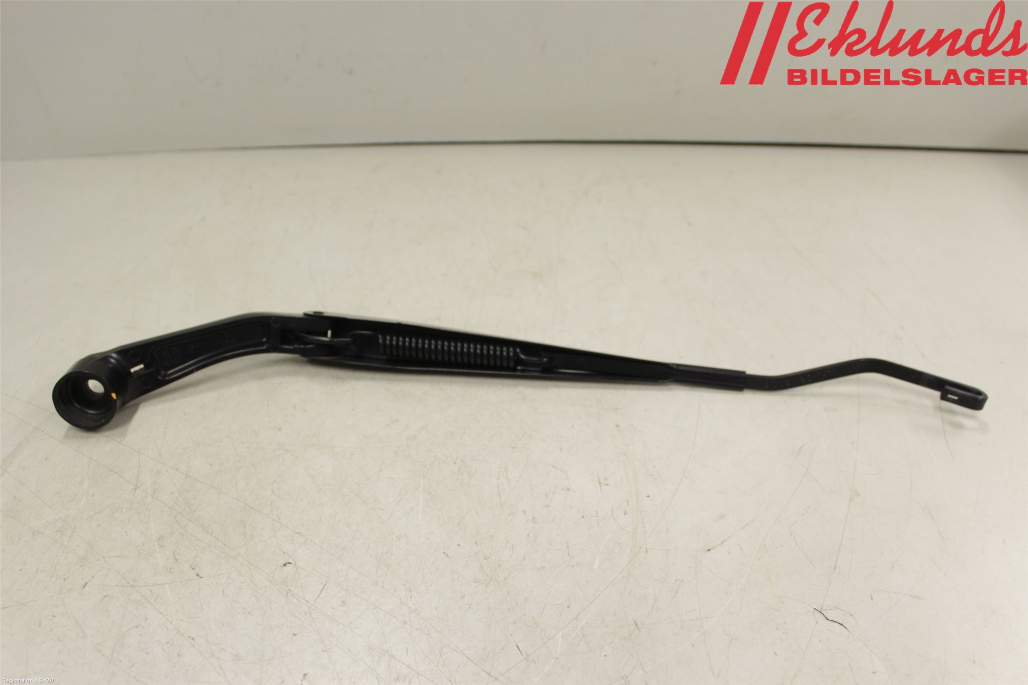 Mitsubishi L200 16-23 Torkararm Armar Vindruta