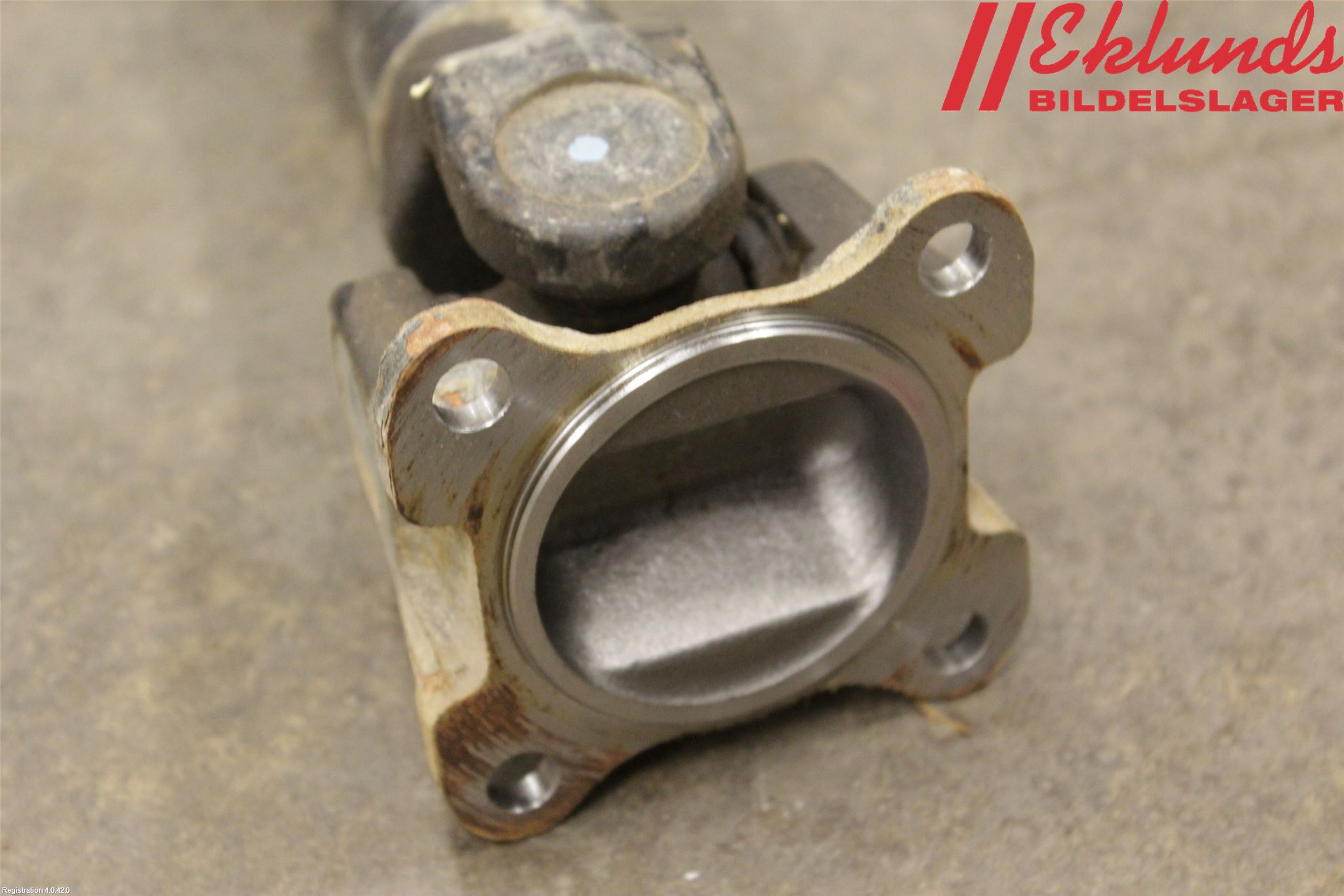 Mitsubishi L200 16-23 Mellanaxel Främre 4Wd