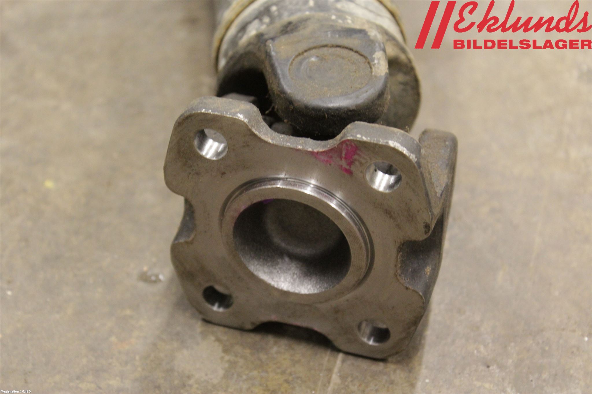 Mitsubishi L200 16-23 Mellanaxel Främre 4Wd