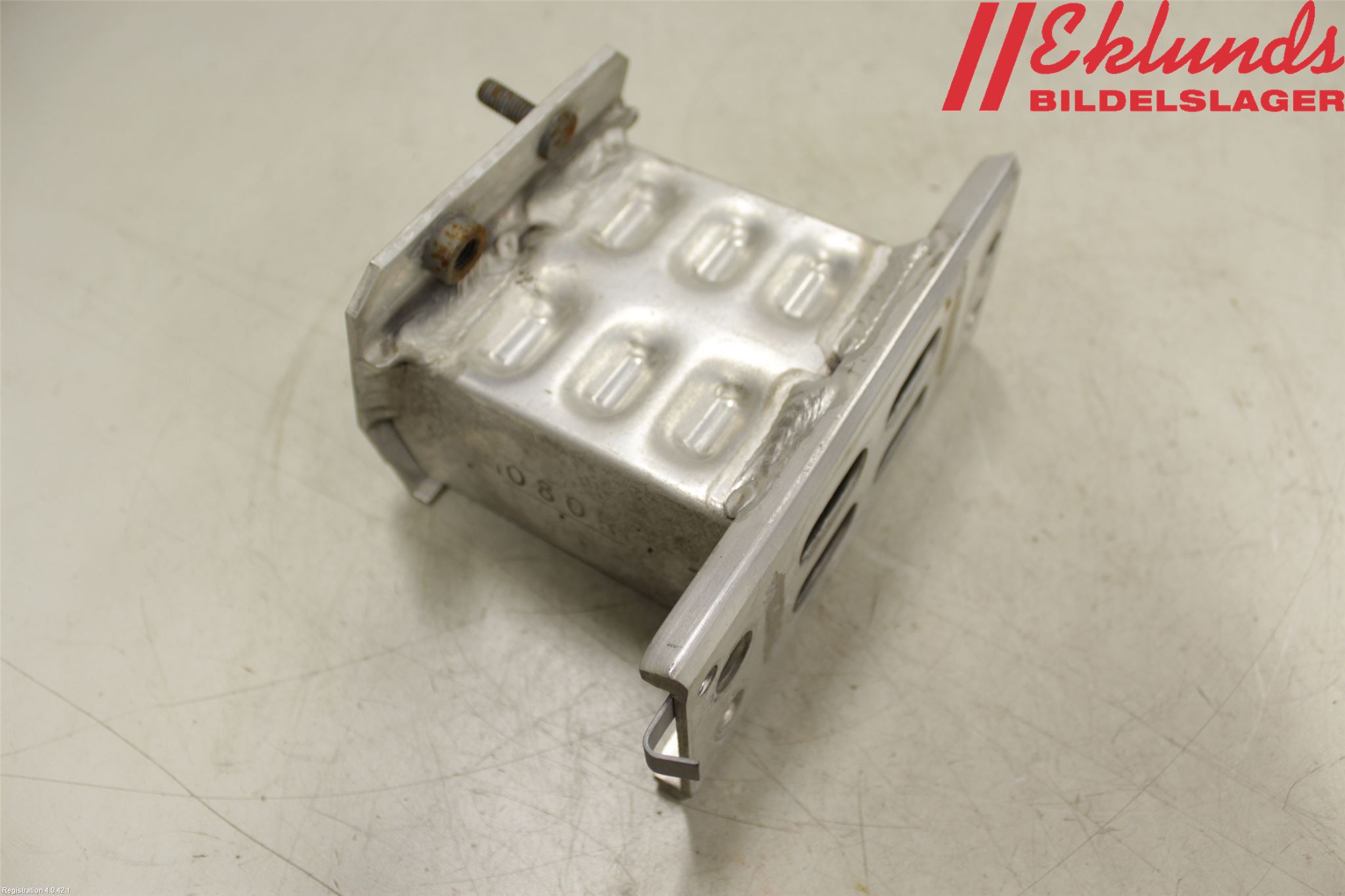 Lexus CT 200h Stötfångarbärjärn Fram