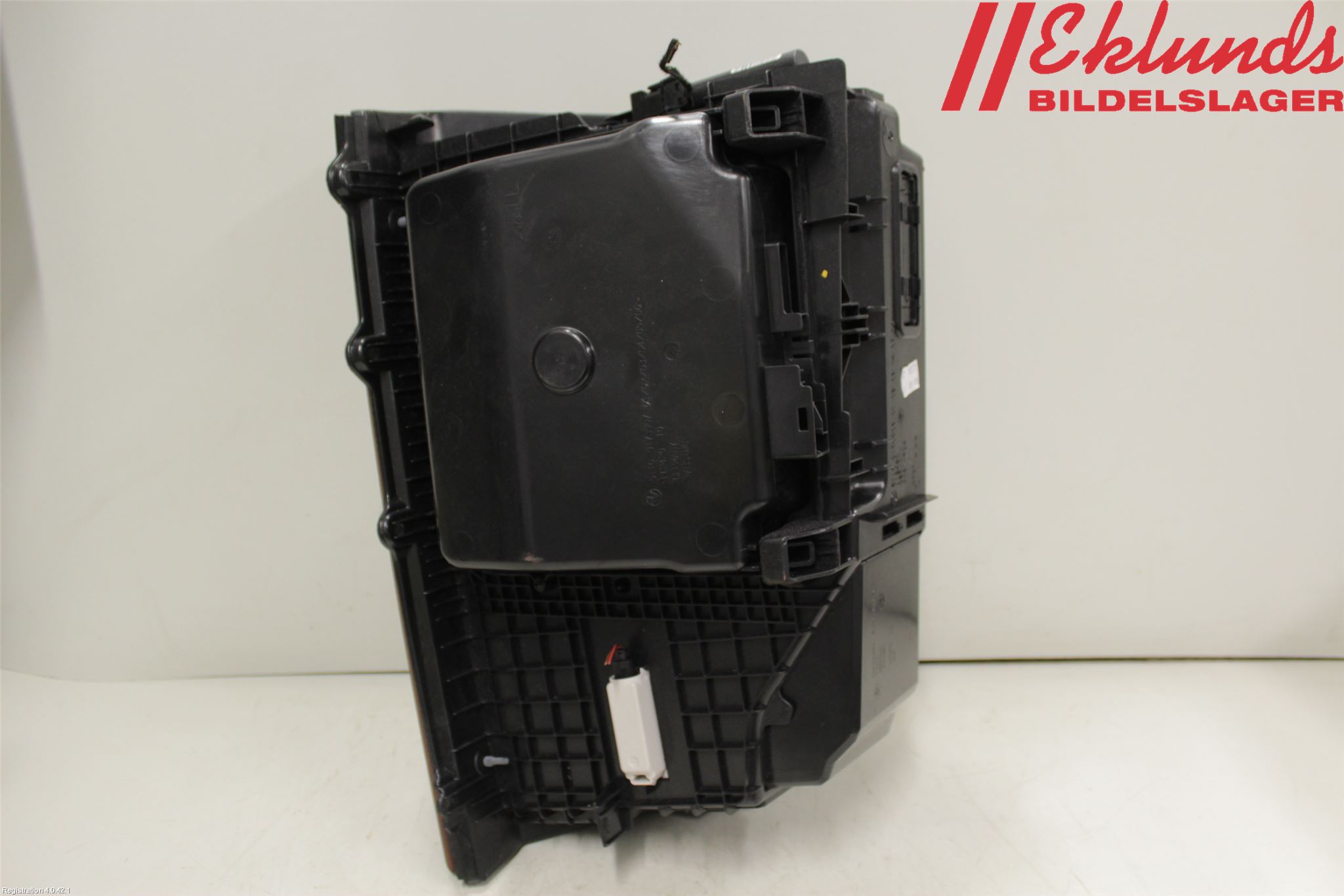 BMW 5 F10/F11/F18 09-17 Handskfack